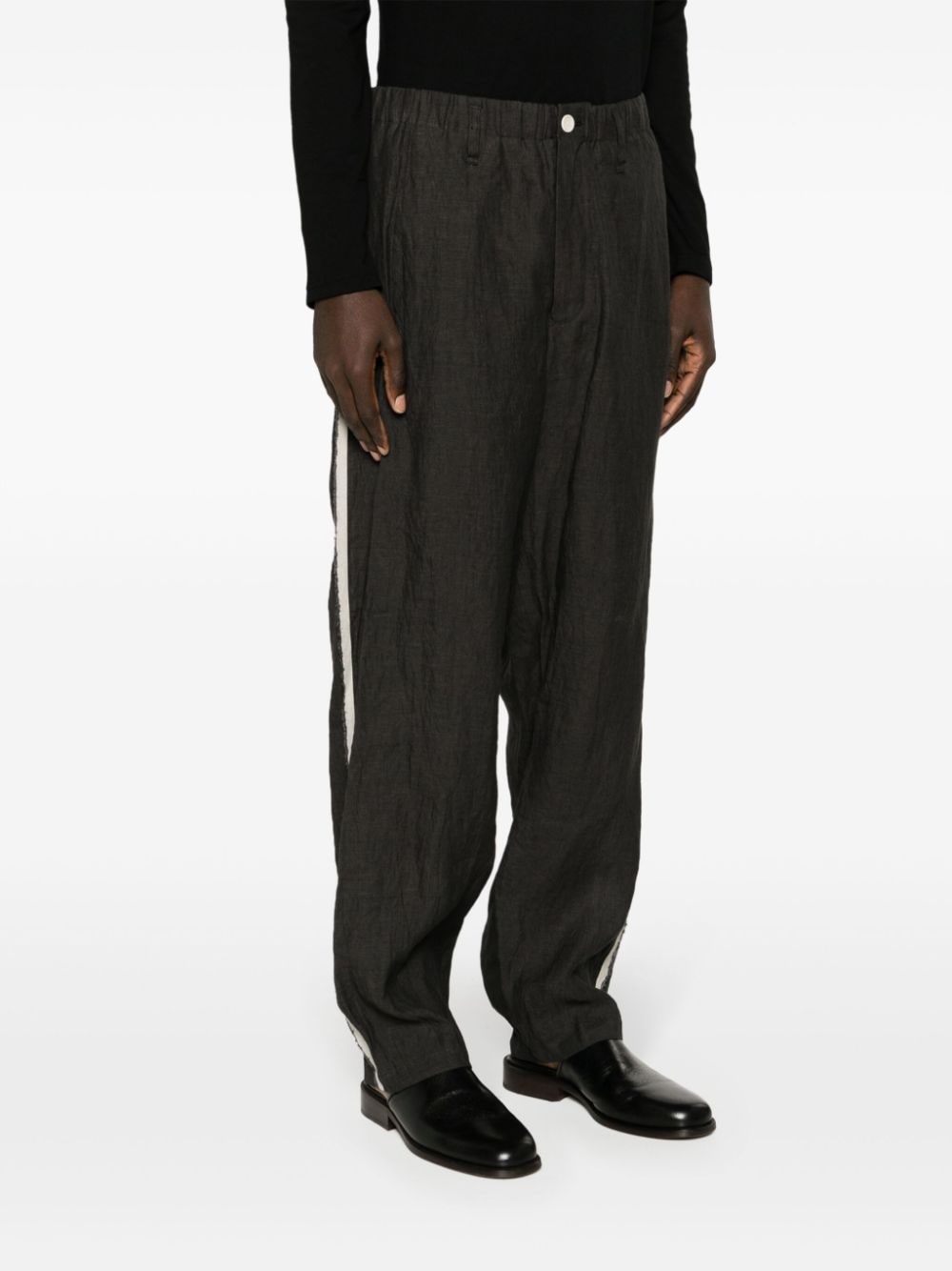 seam-detail tapered trousers - 3