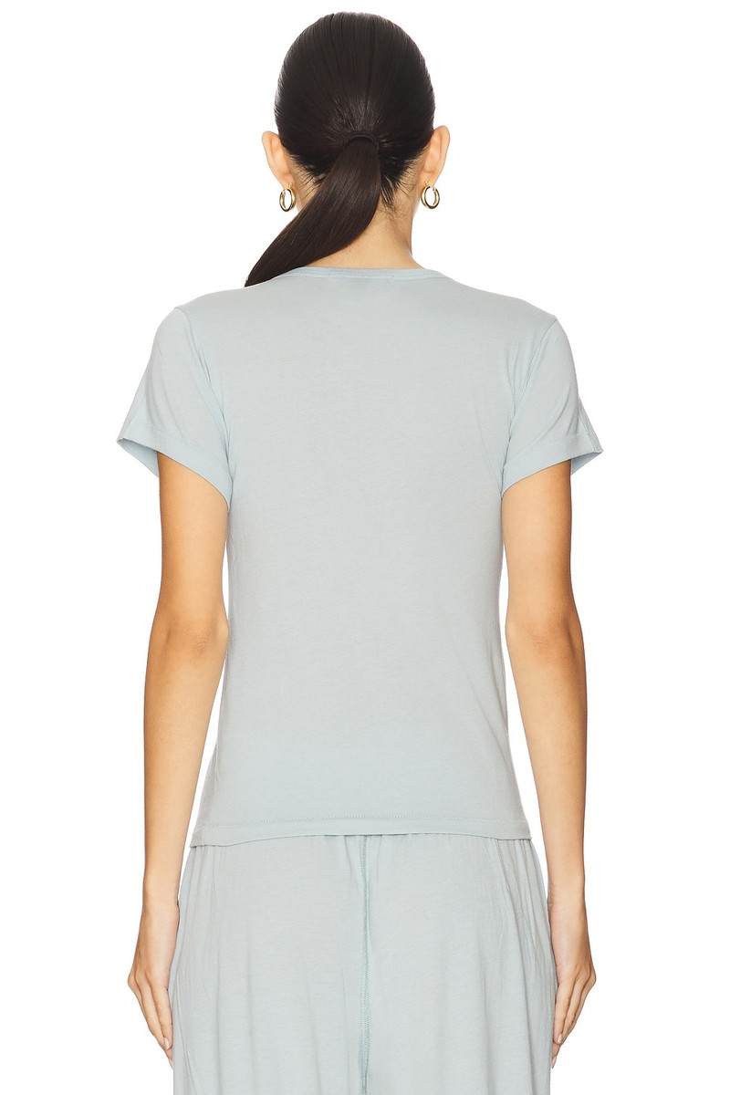 ÉTERNE Fitted Crewneck Short Sleeve T-Shirt outlook