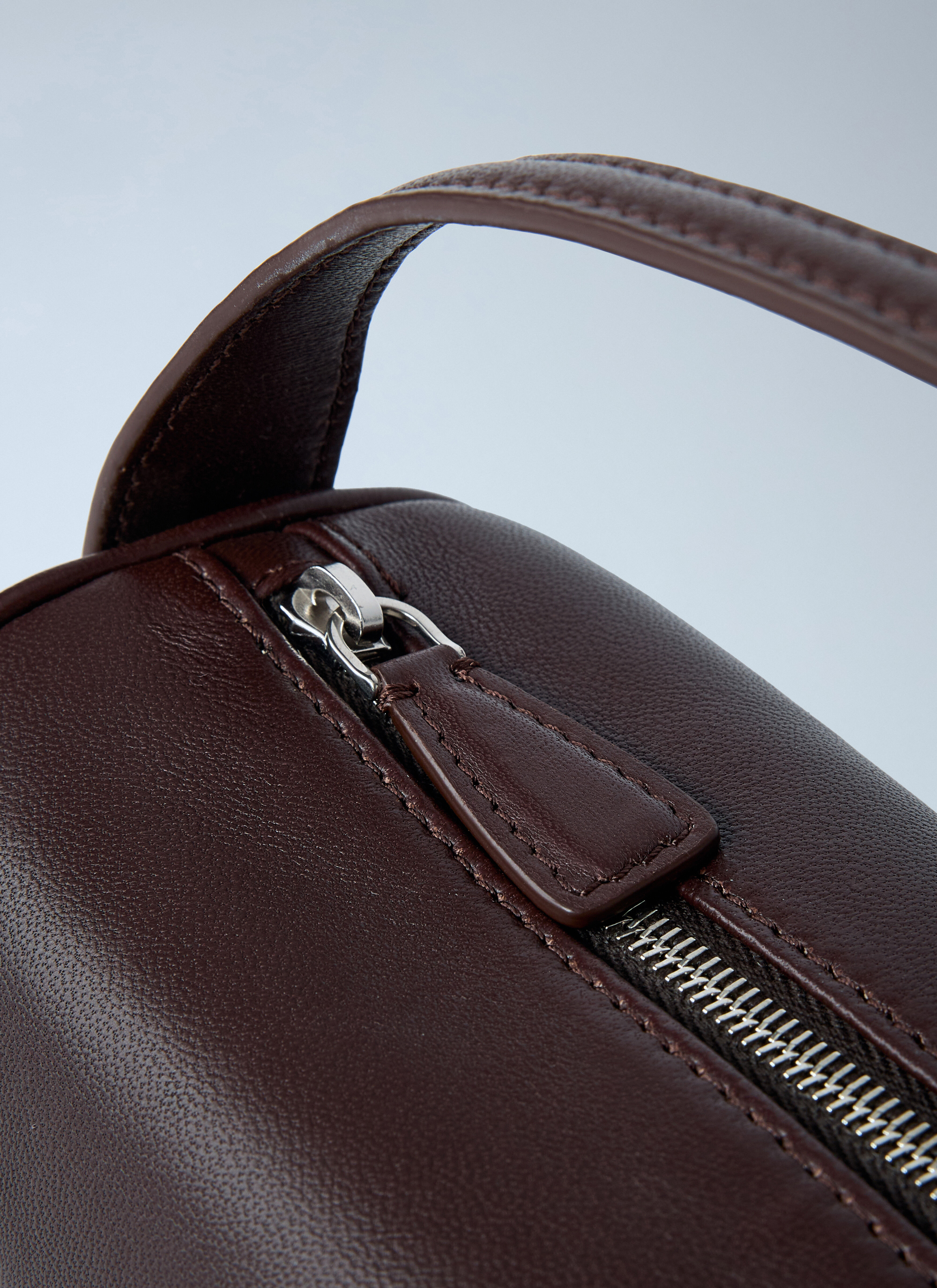 Round 90's Handbag - 5