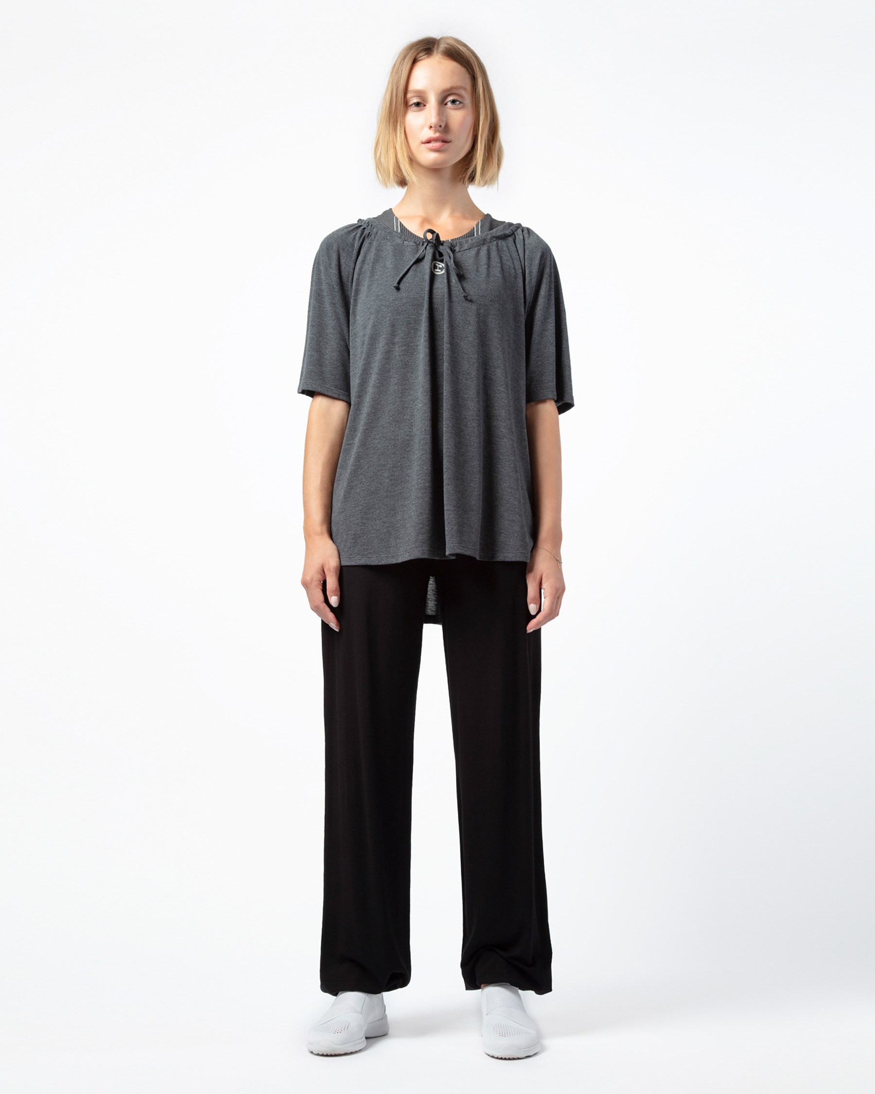 Oversize neckline to tighten t-shirt - 5