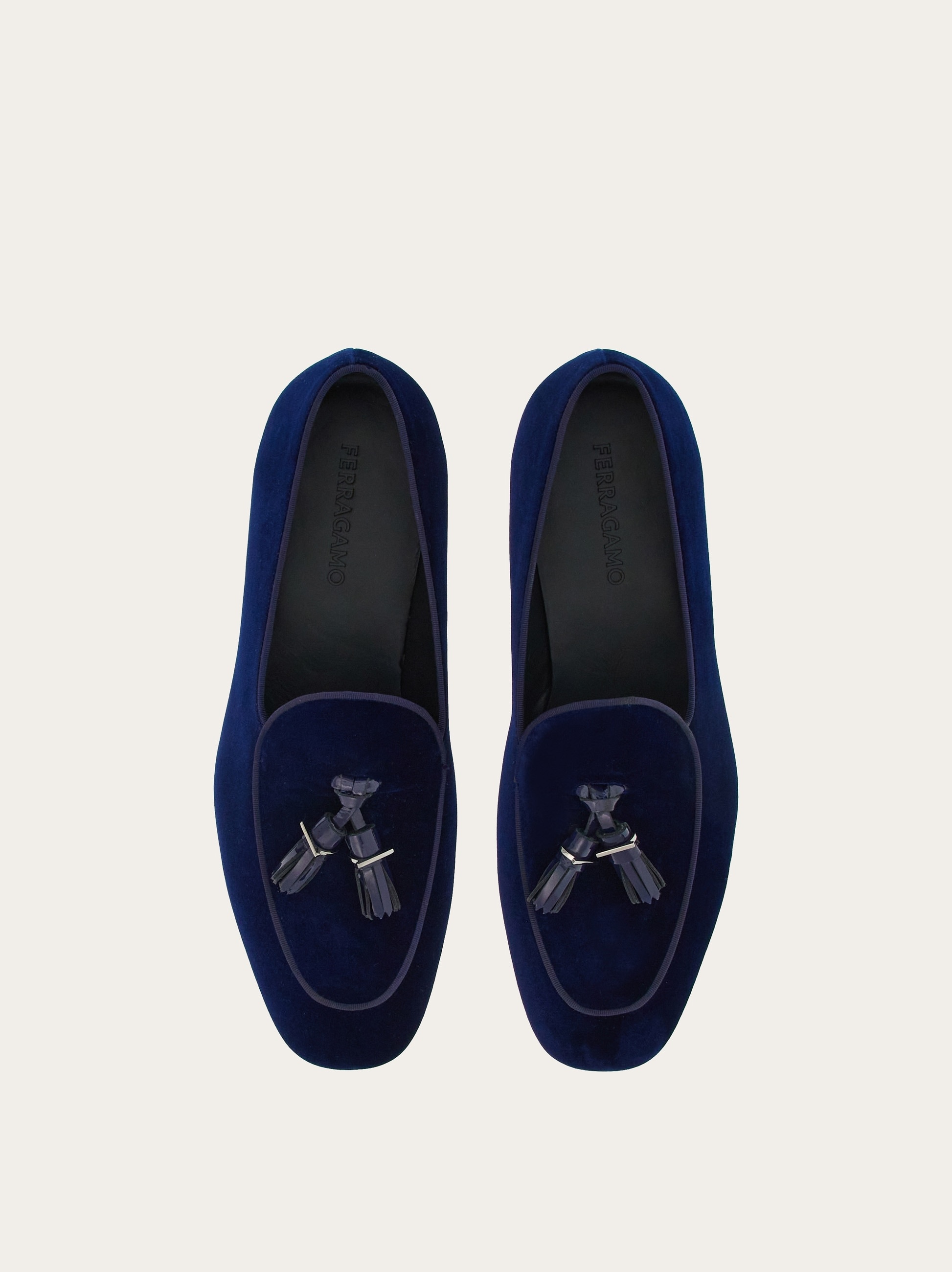 Loafer with tassels - 2