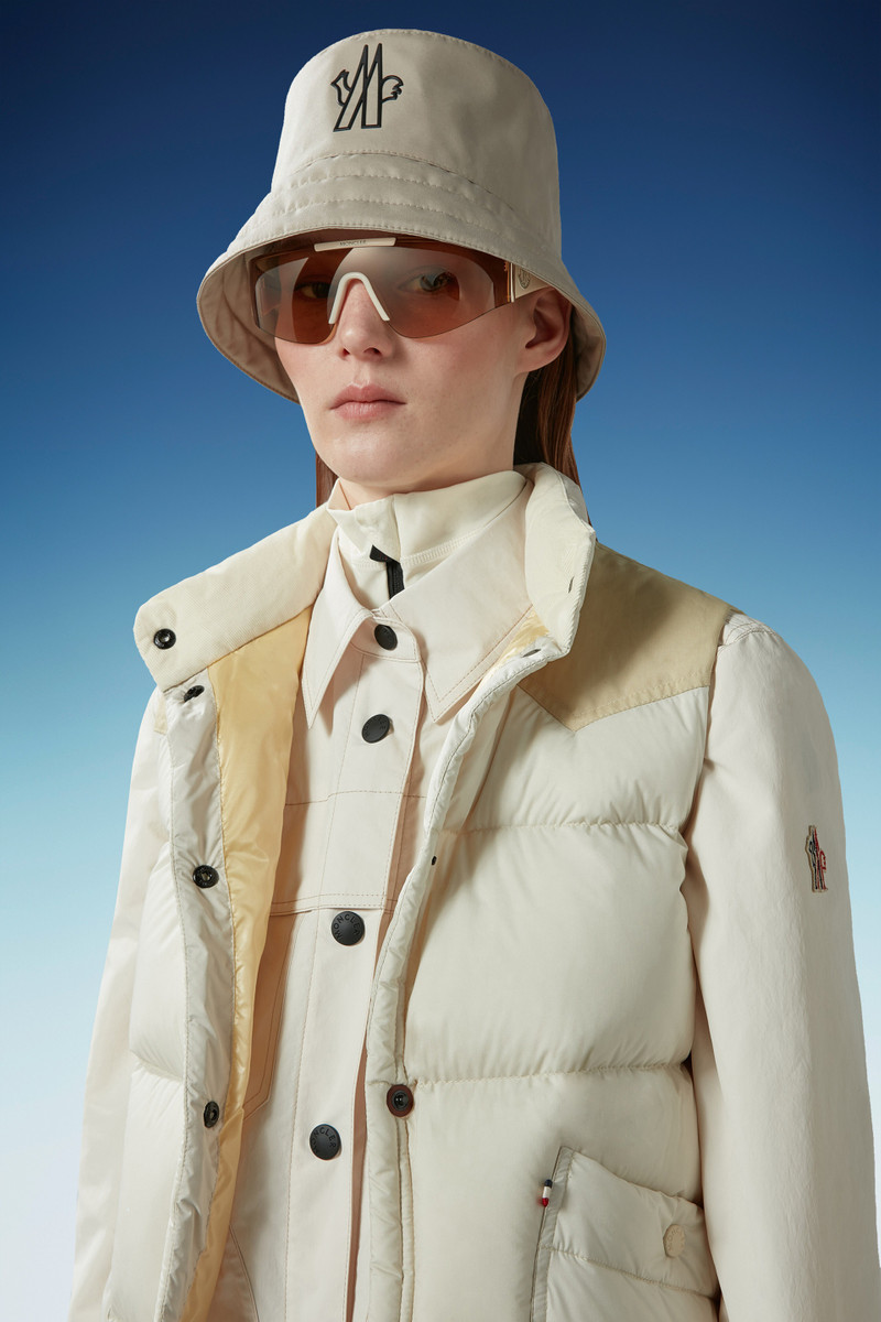 Moncler GORE-TEX Bucket Hat outlook