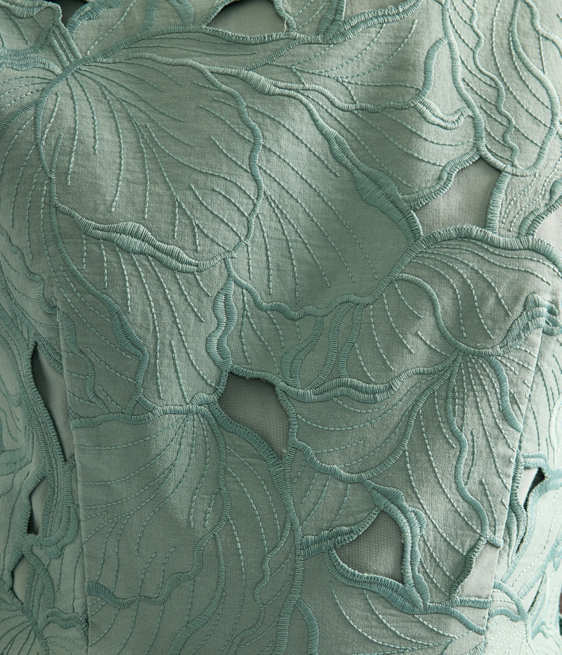 FLORAL CUTWORK MINI DRESS 6