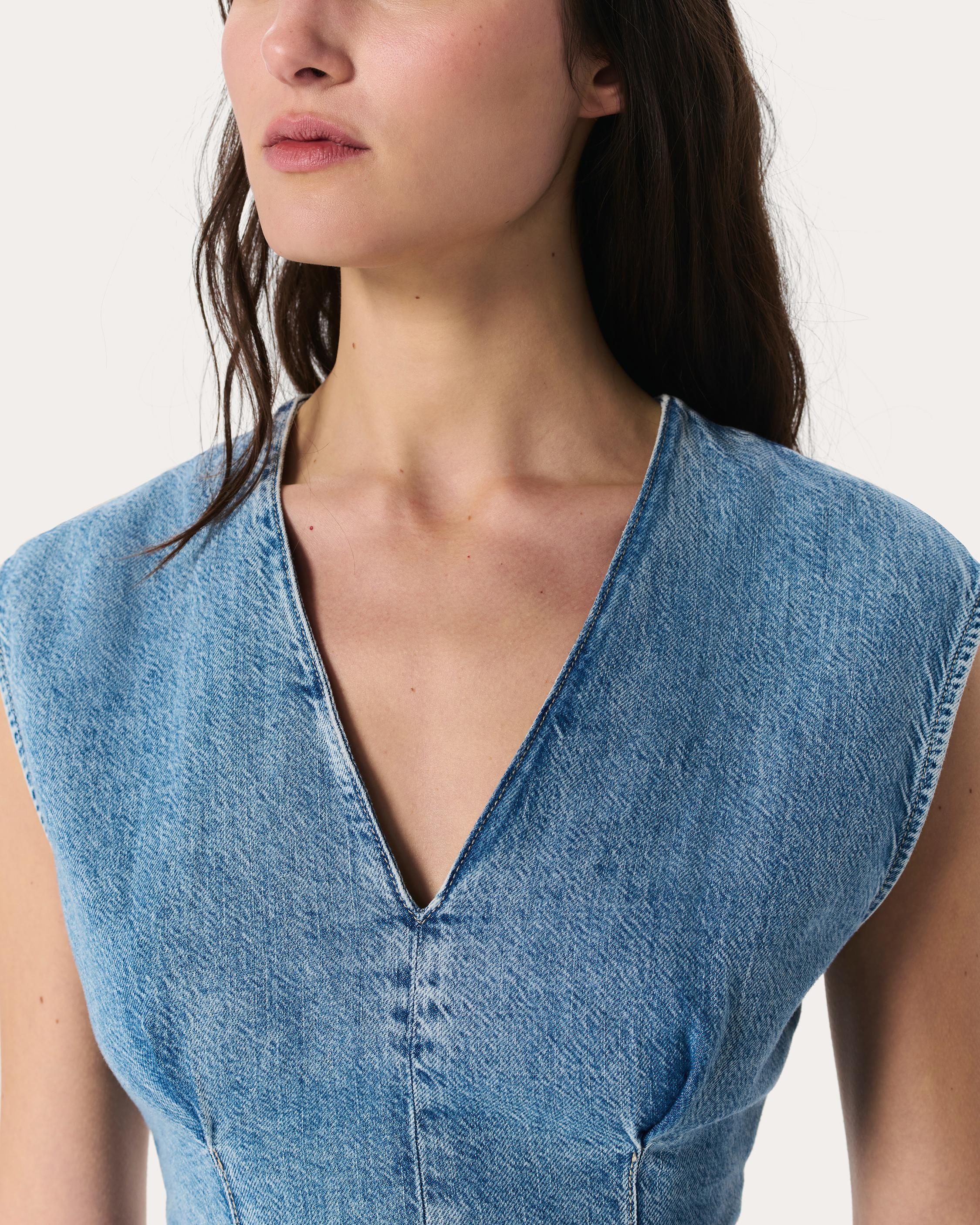 Ava Denim Top
Ultra Featherweight in Tilden - 4