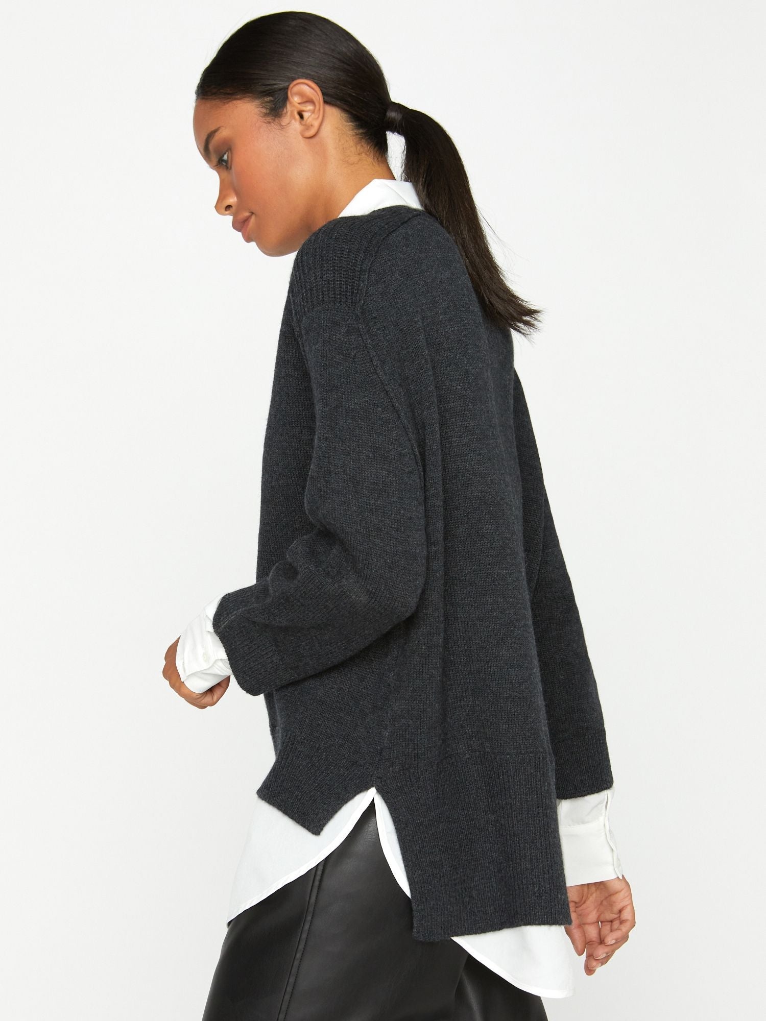 The Looker Layered V-Neck - 5