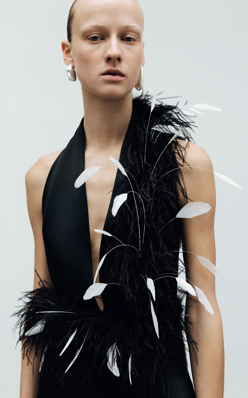 Carey V-Neck Feathered Maxi Dress black 4