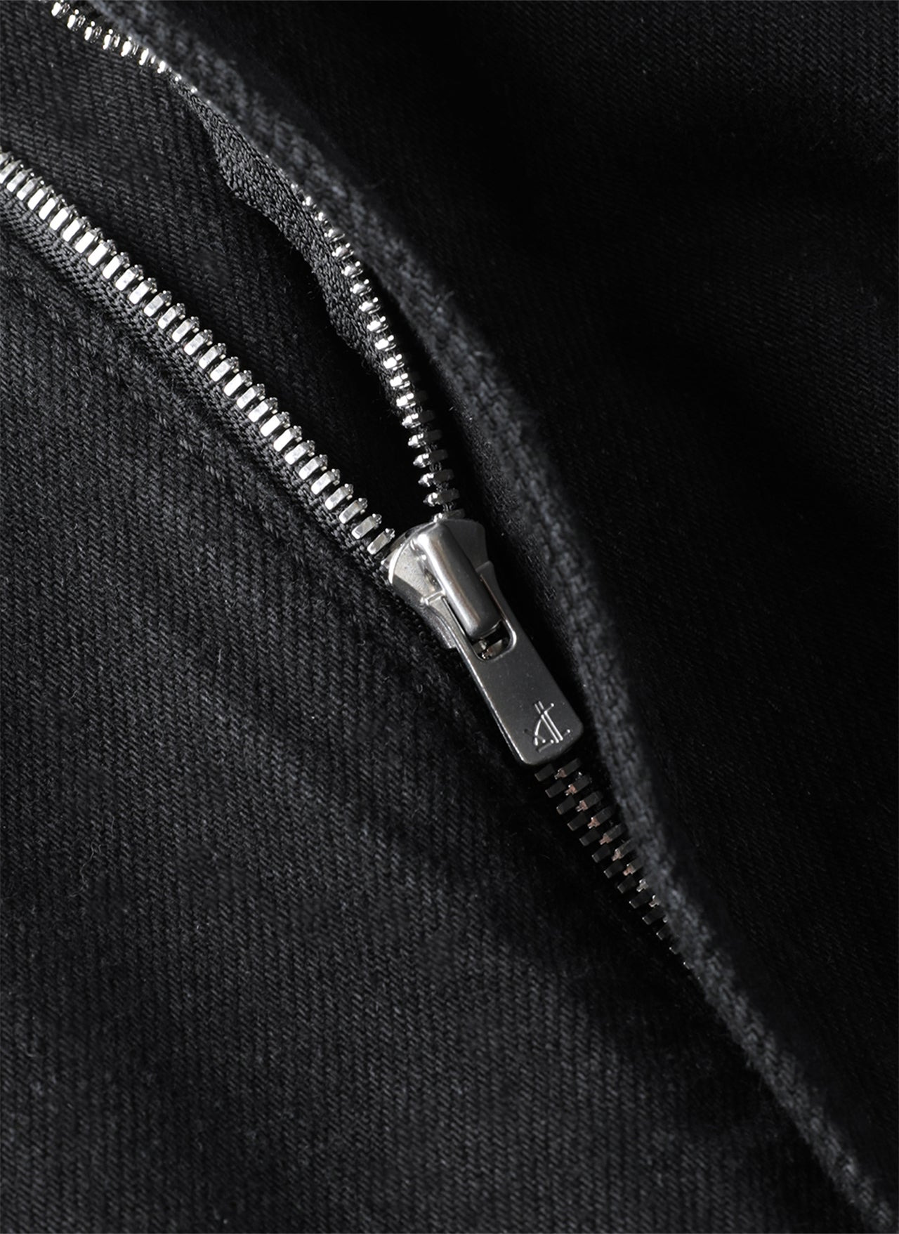 8.0 DENIM PANTS RIGHT (BLACK) - 6