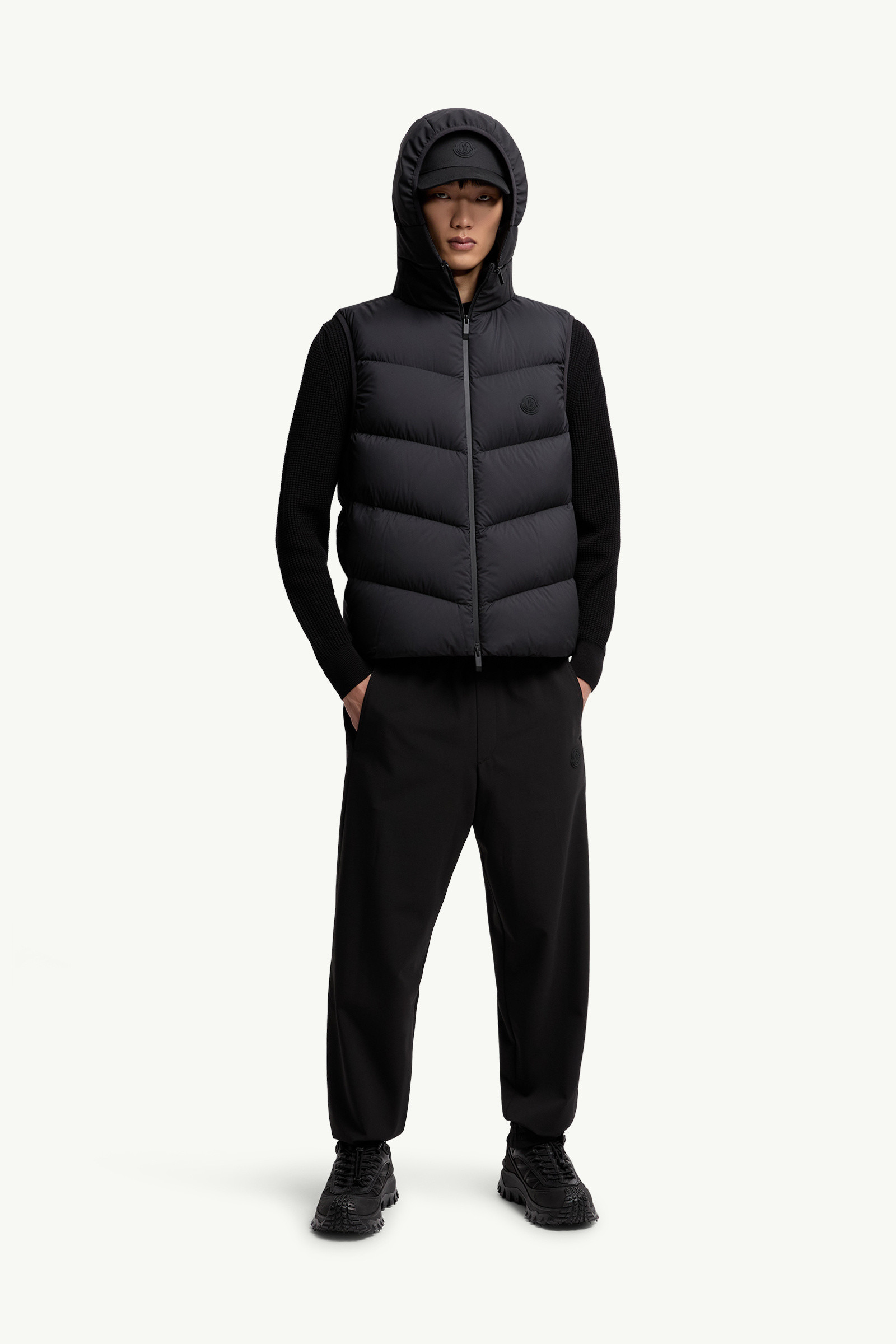 Guersac Diagonal-Quilted Hooded Down Vest - 2