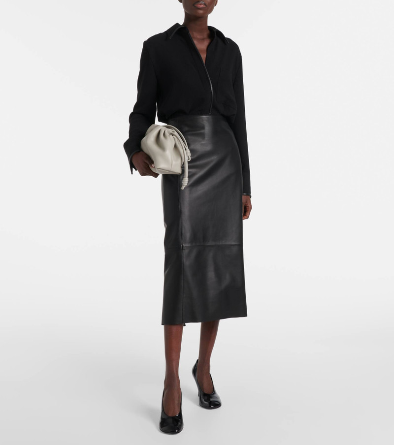 Vince Leather pencil skirt outlook