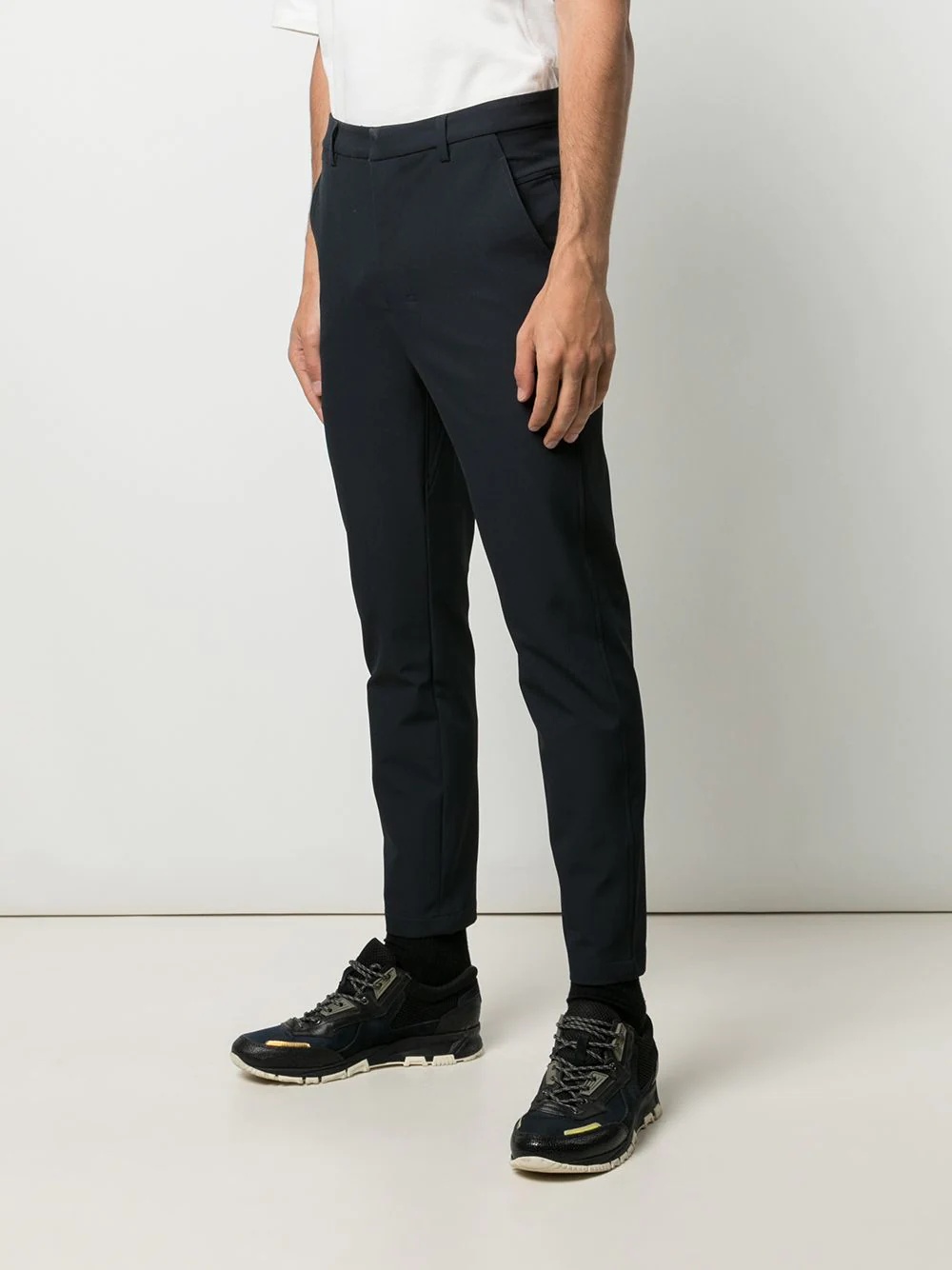 mid-rise tapered trousers - 3