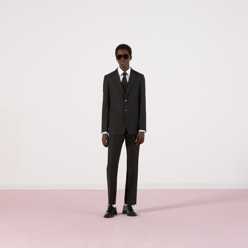 Straight fit wool suit 10