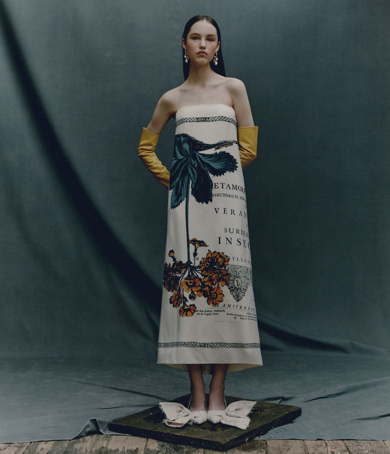 FLORAL PRINT DUCHESS SLEEVELESS MIDI DRESS 3