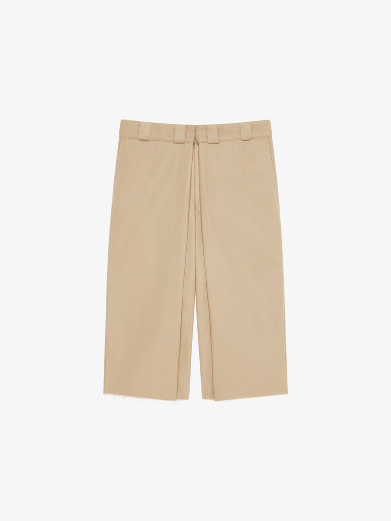 EXTRA WIDE CHINO BERMUDA SHORTS IN CANVAS - 1