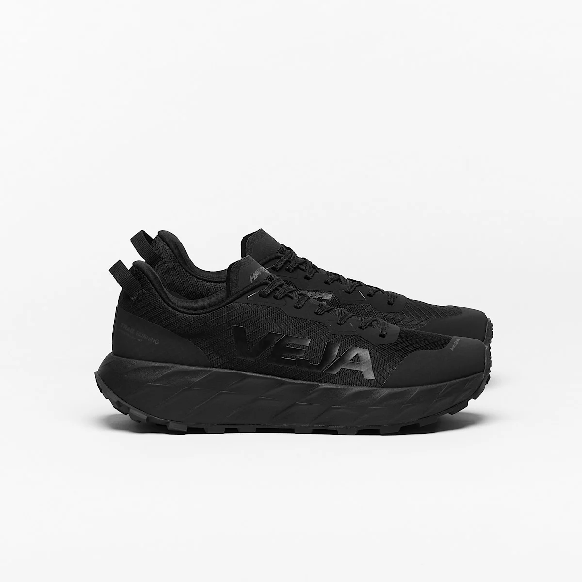 HARPIE TRAIL AEROSHELL FULL BLACK - 1