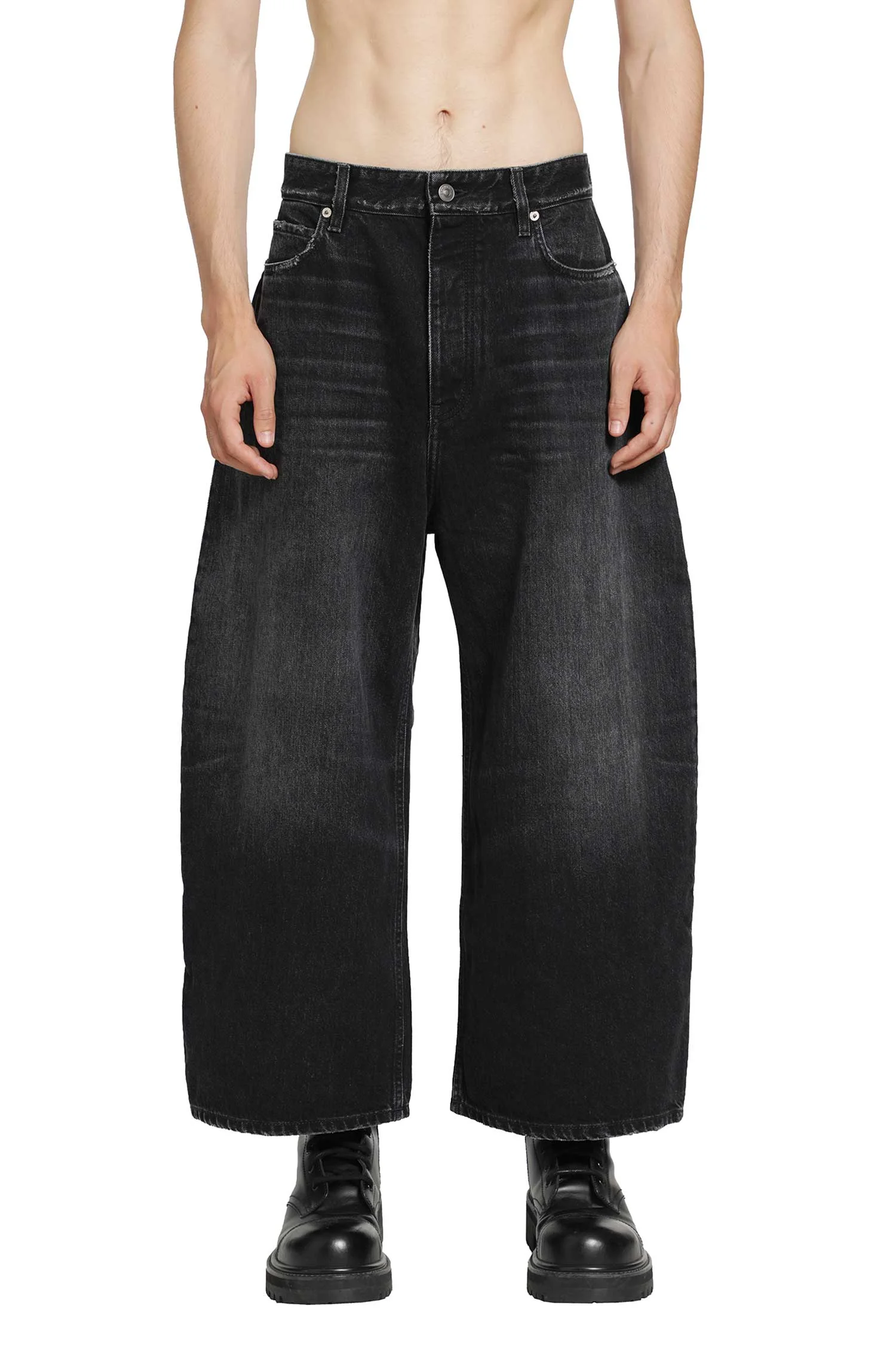 Curved Jeans - 1