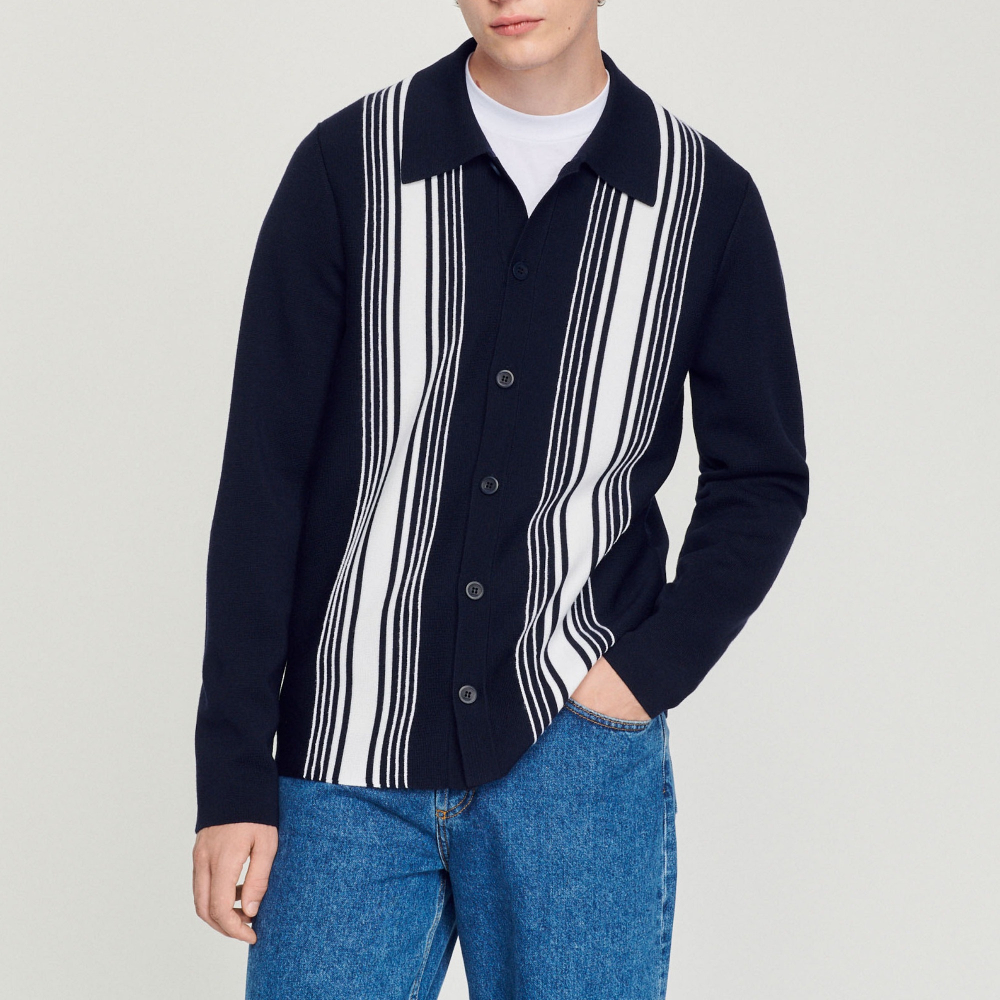 Cardigan with contrasting embroidery - 4