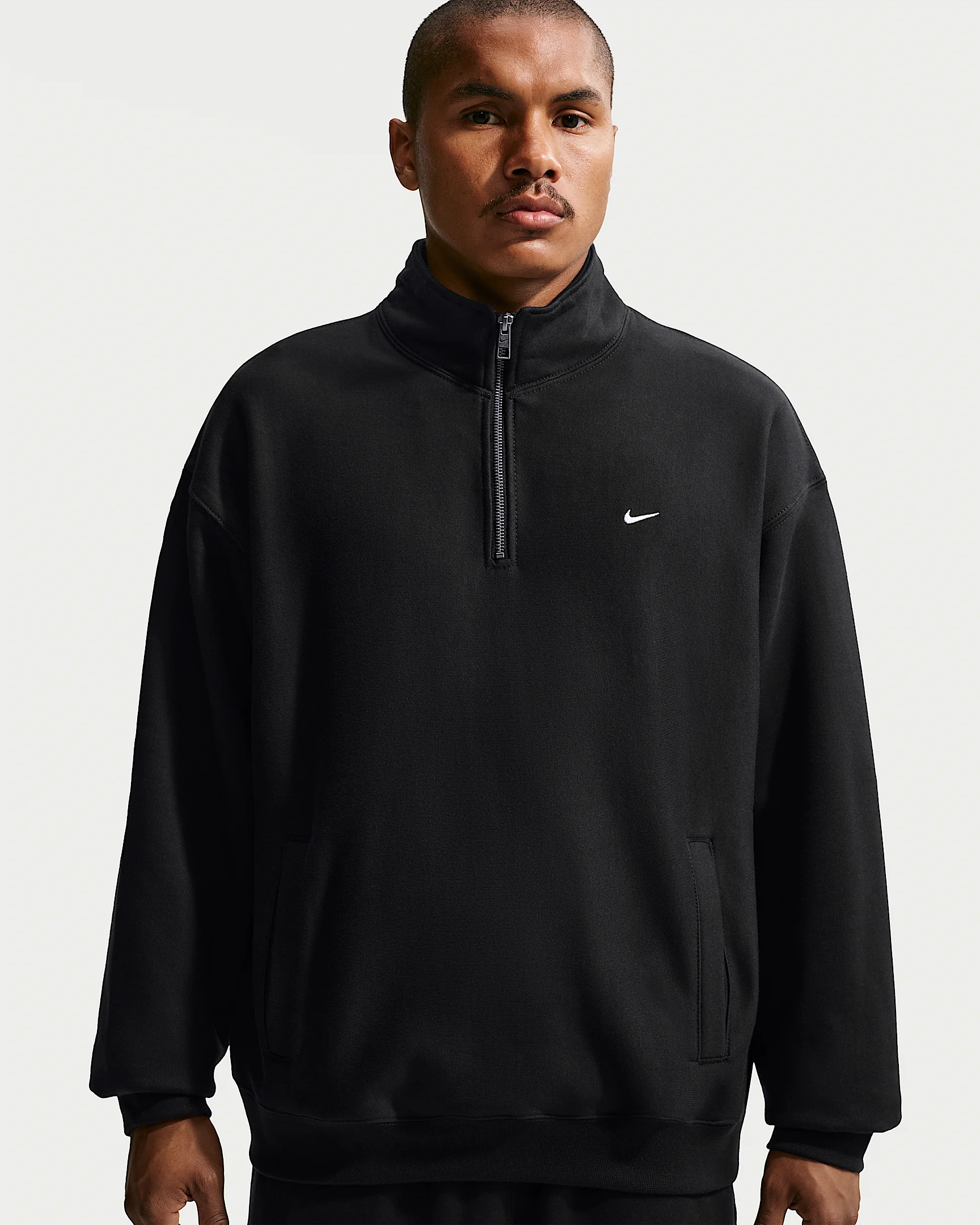 Nike Solo Swoosh Men's Fleece Quarter-Zip Top - 1