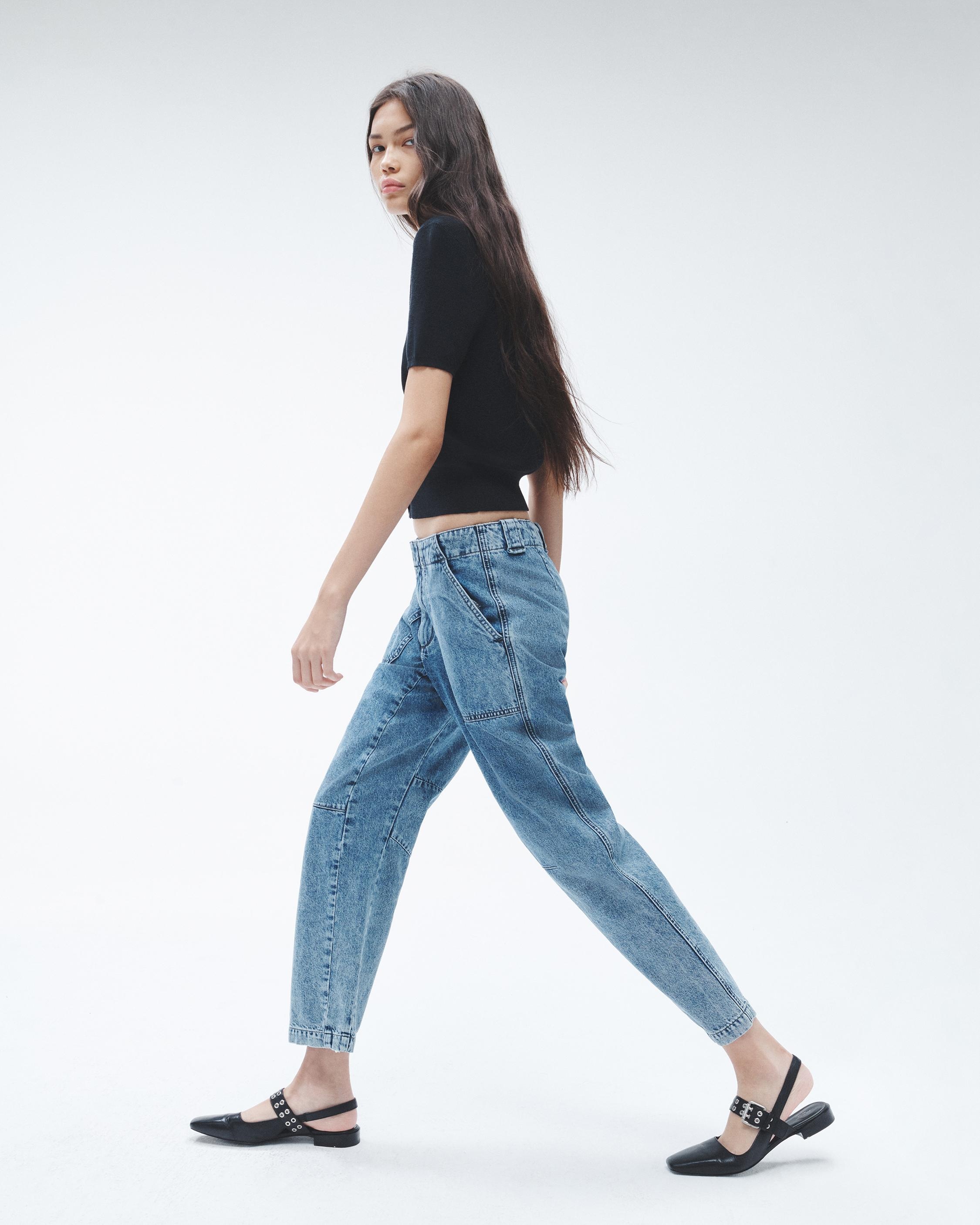 Leyton Denim Pant
Relaxed Fit - 3