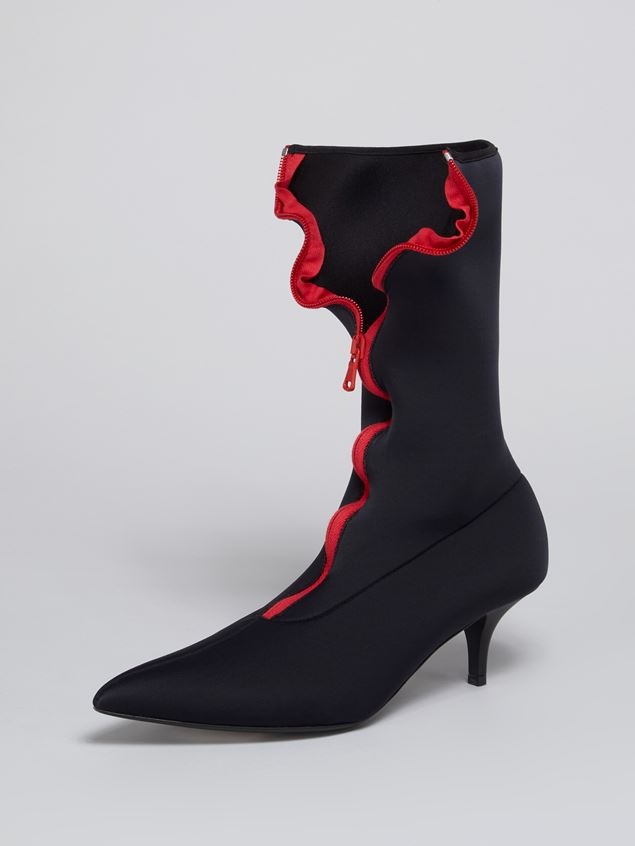 POINTED BOOTIE IN STRETCH NEOPRENE - 4