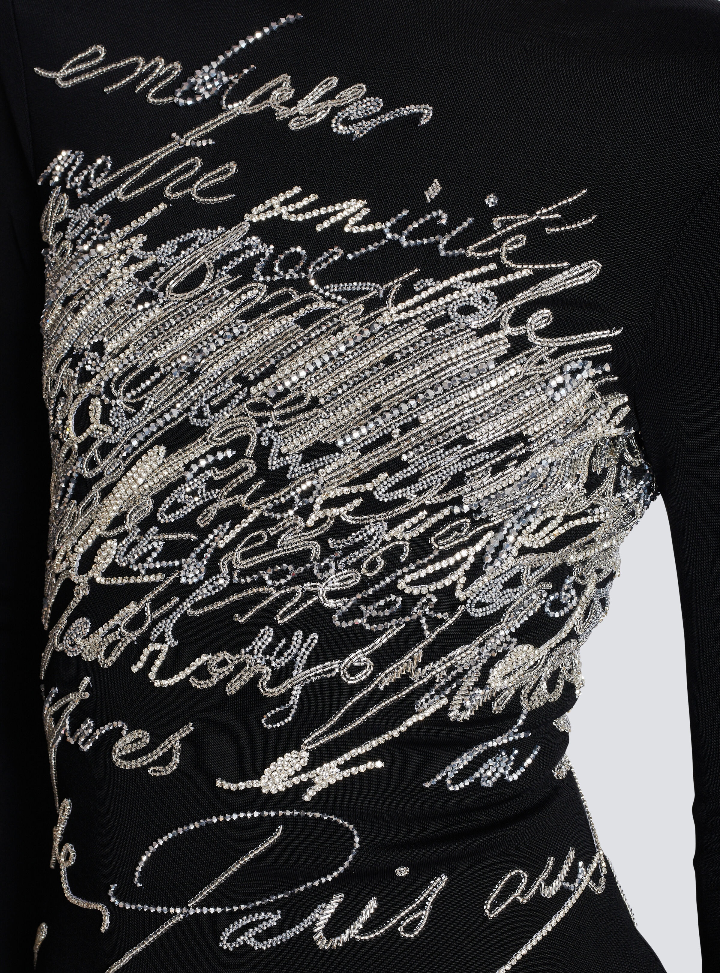 Short dress with "Love Letter" embroidery - 9
