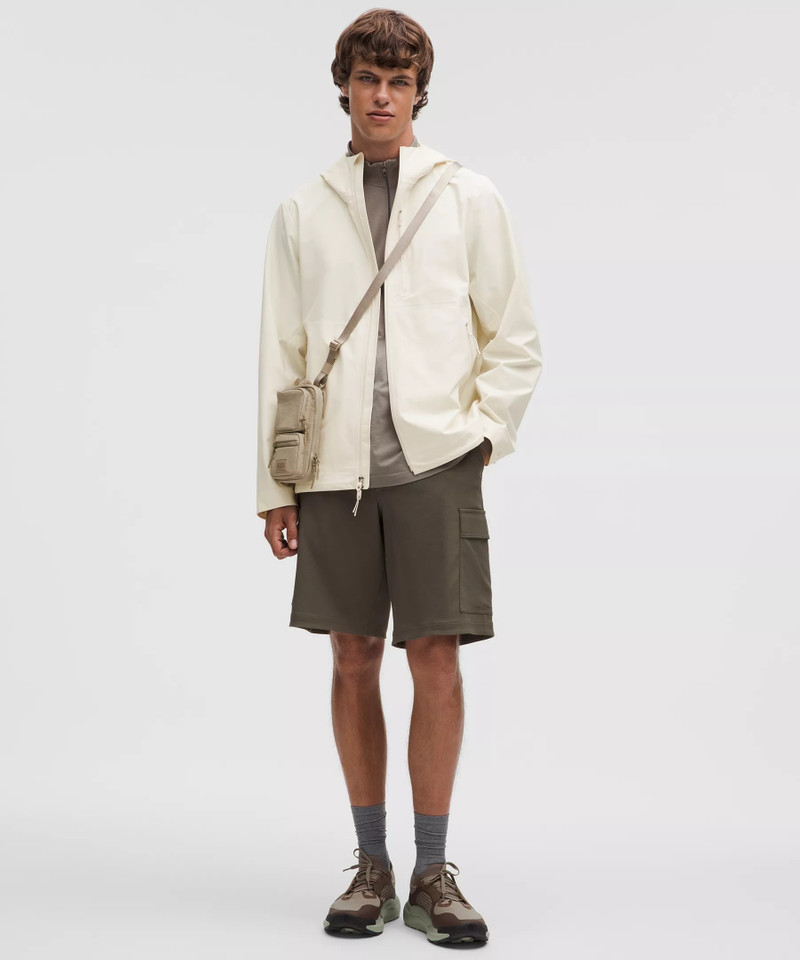 lululemon City-to-Hike Waterproof Jacket outlook