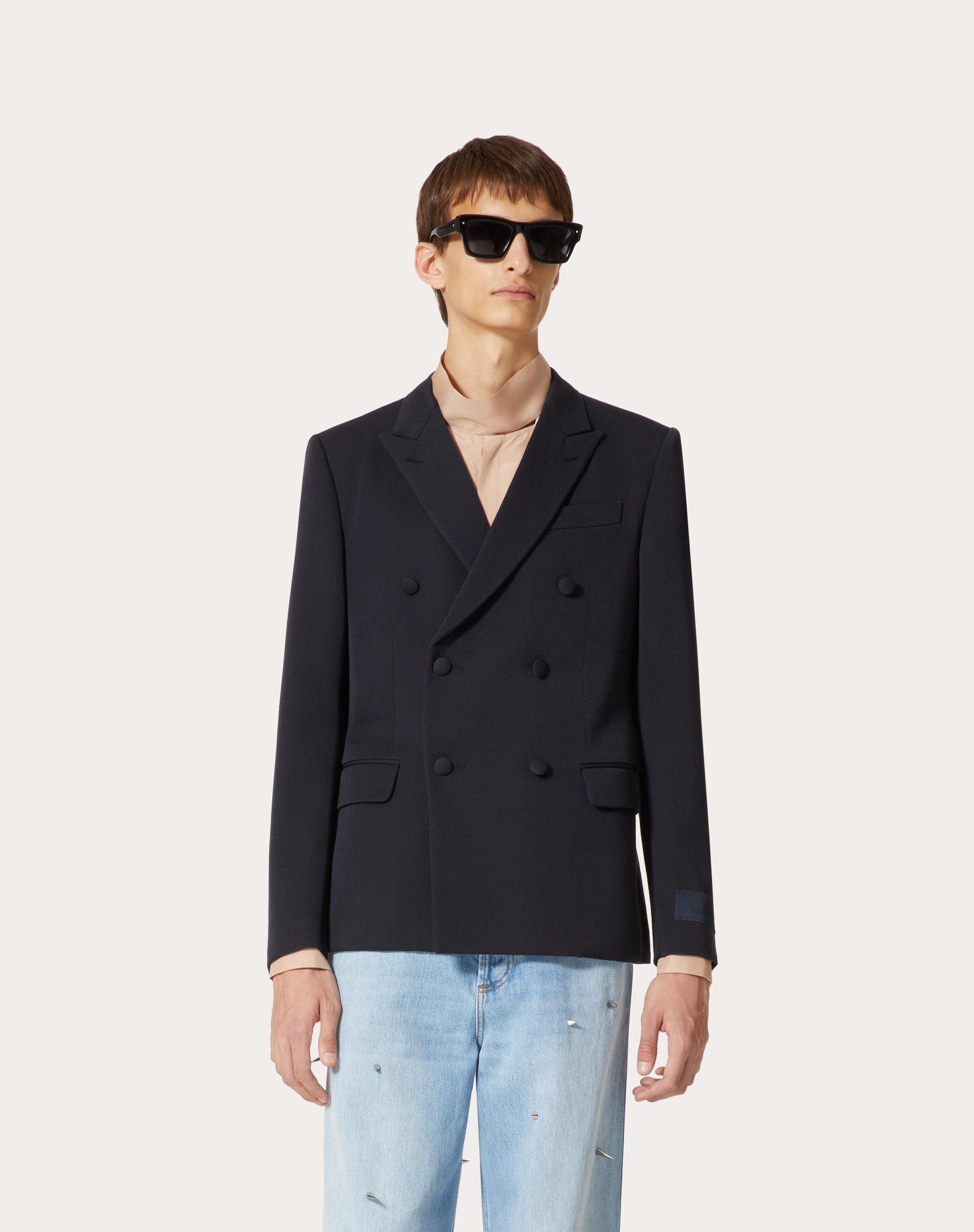 【送料&関税込】Valentino Double Coat Valentino Garavani double-breasted Coat | White | FARFETCH
