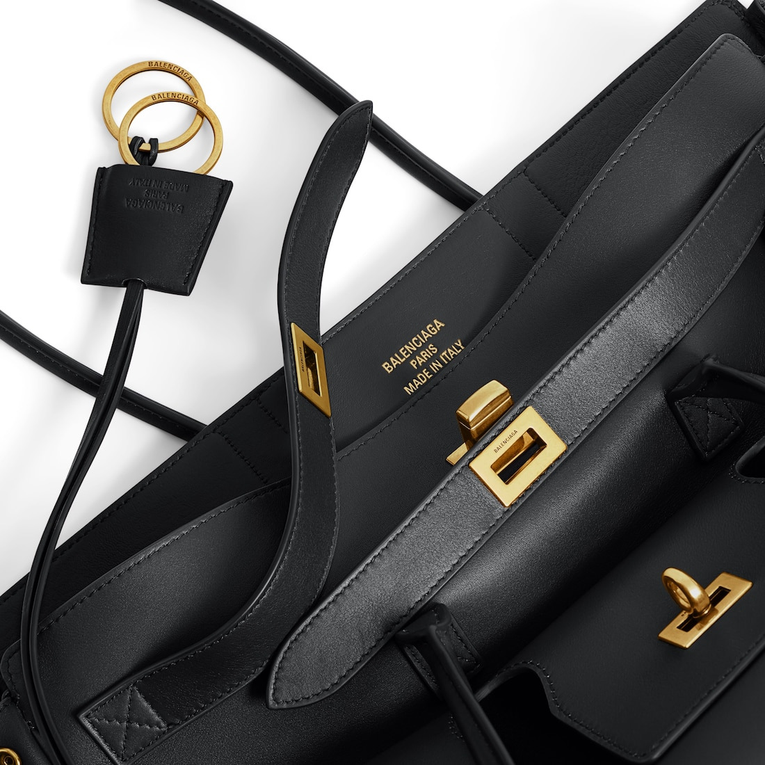 Women's Bel Air Medium Carry All Bag in Black - 5