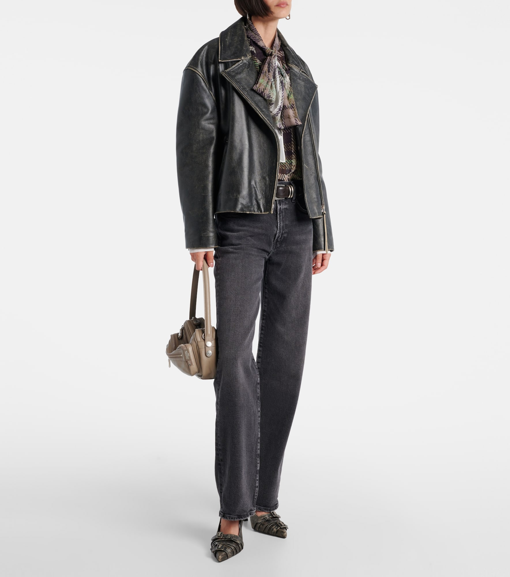 Harper mid-rise straight jeans - 2