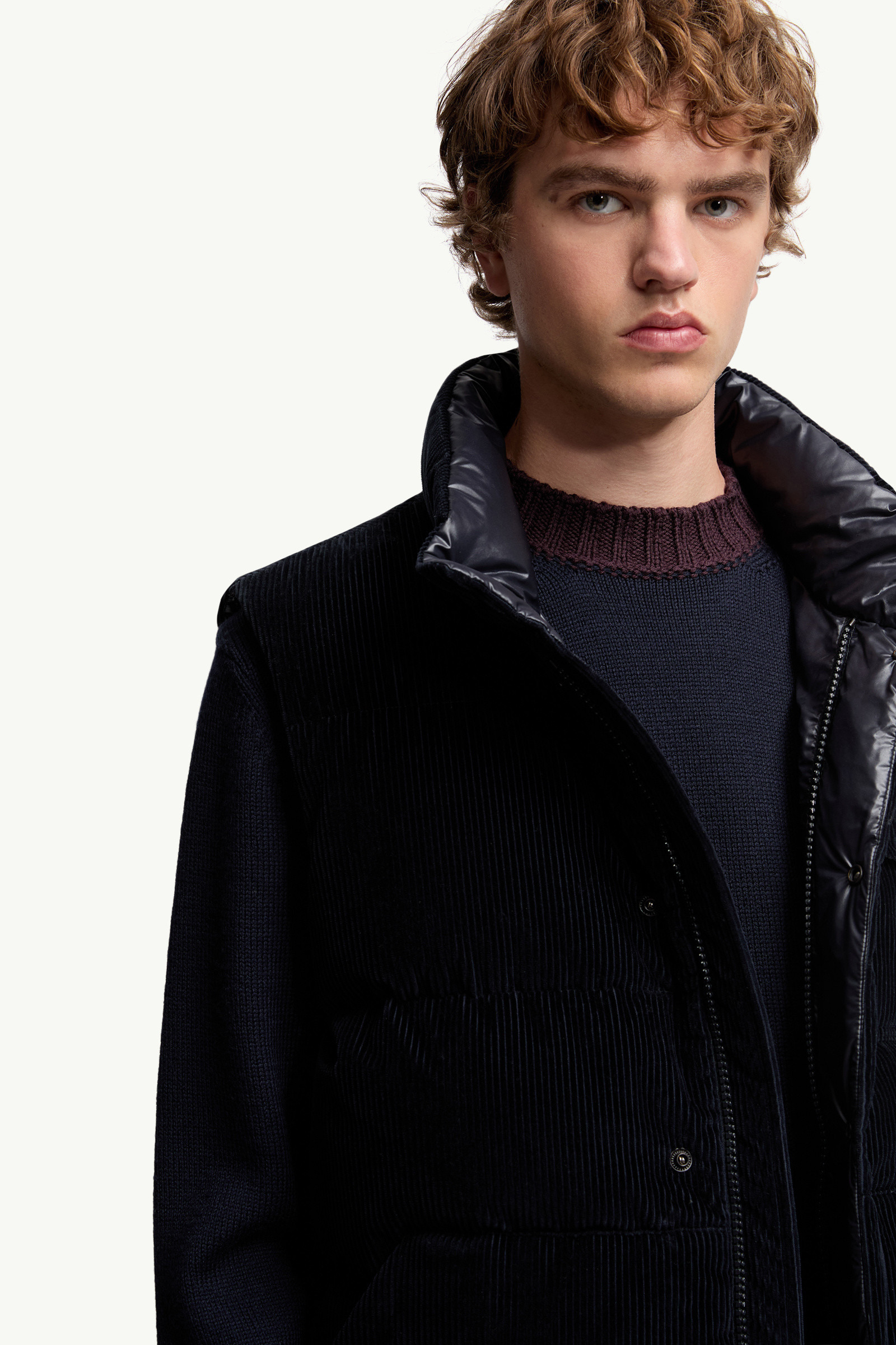 Agen Corduroy Down Vest - 6