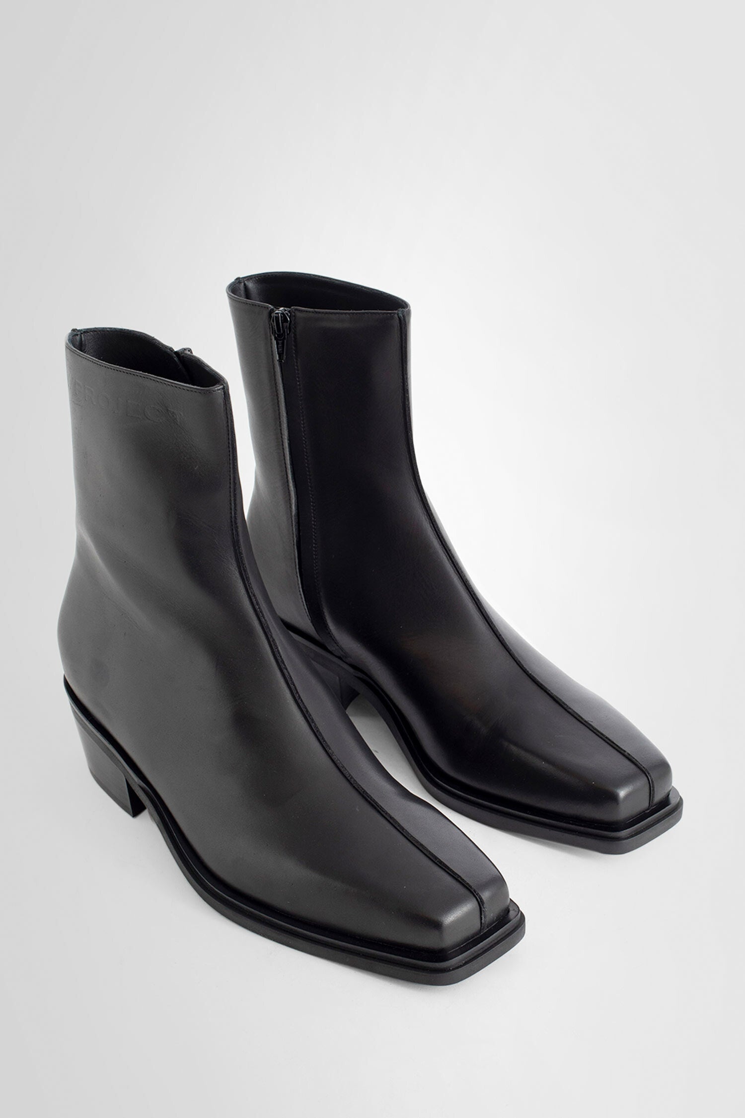 Y/PROJECT MAN BLACK BOOTS - 7