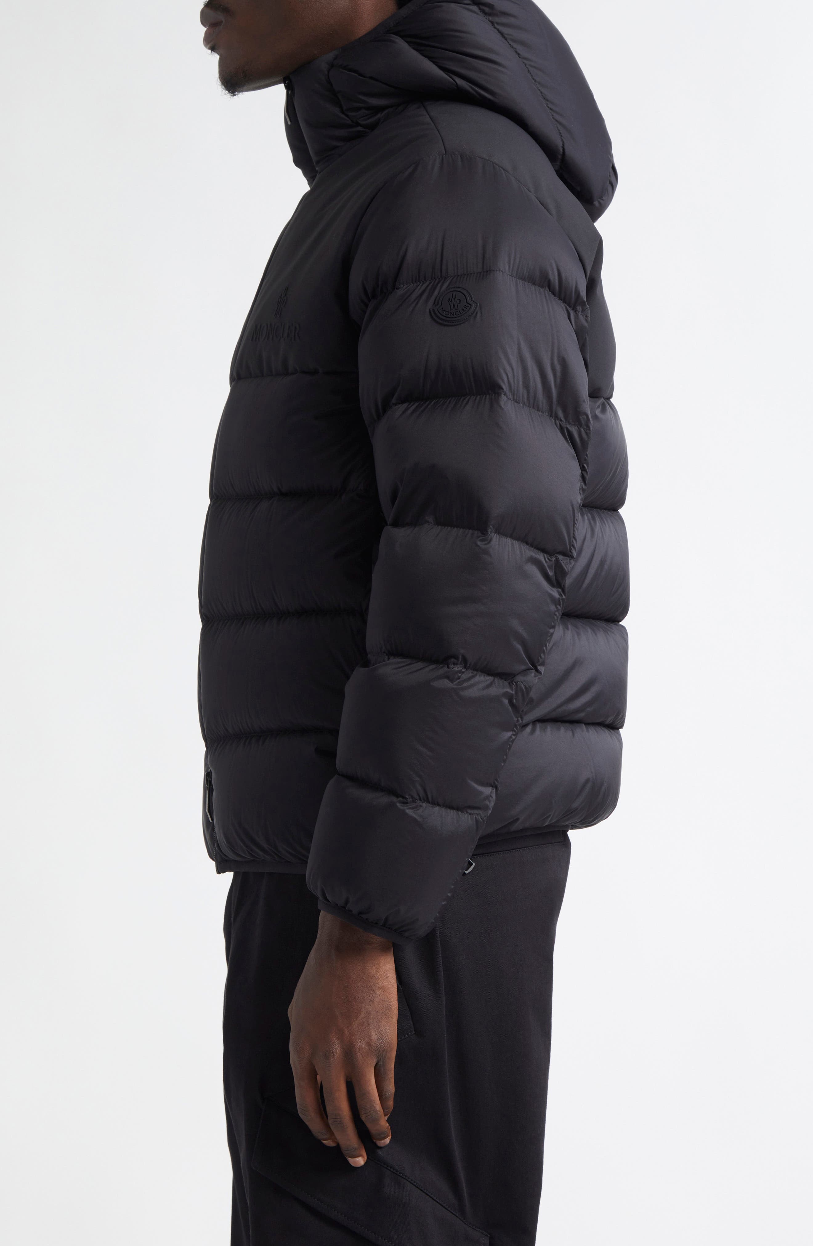 Moncler Veumont Hooded Down Puffer Jacket in Black at Nordstrom - 3