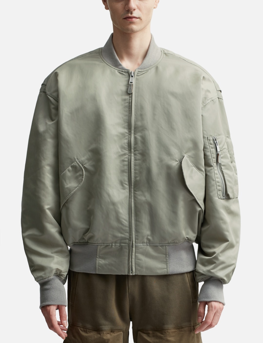 BROAD BOMBER - 3