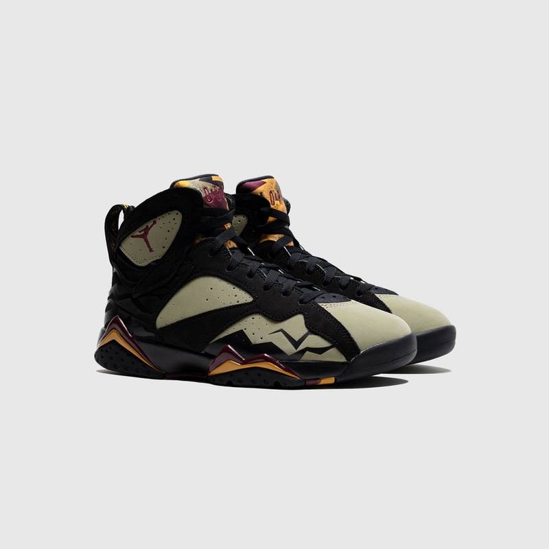 Jordan AIR JORDAN 7 RETRO SE "BLACK OLIVE" outlook