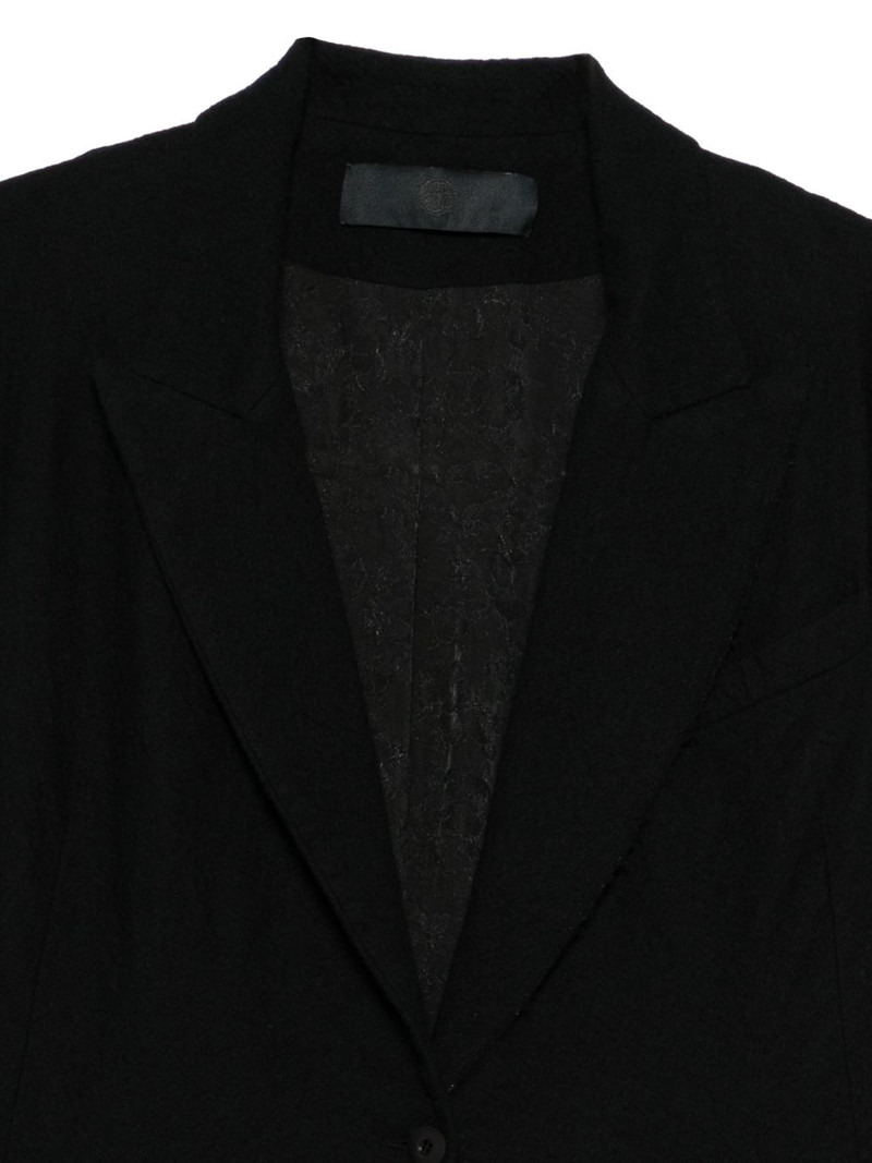single-breasted fitted jacket 3