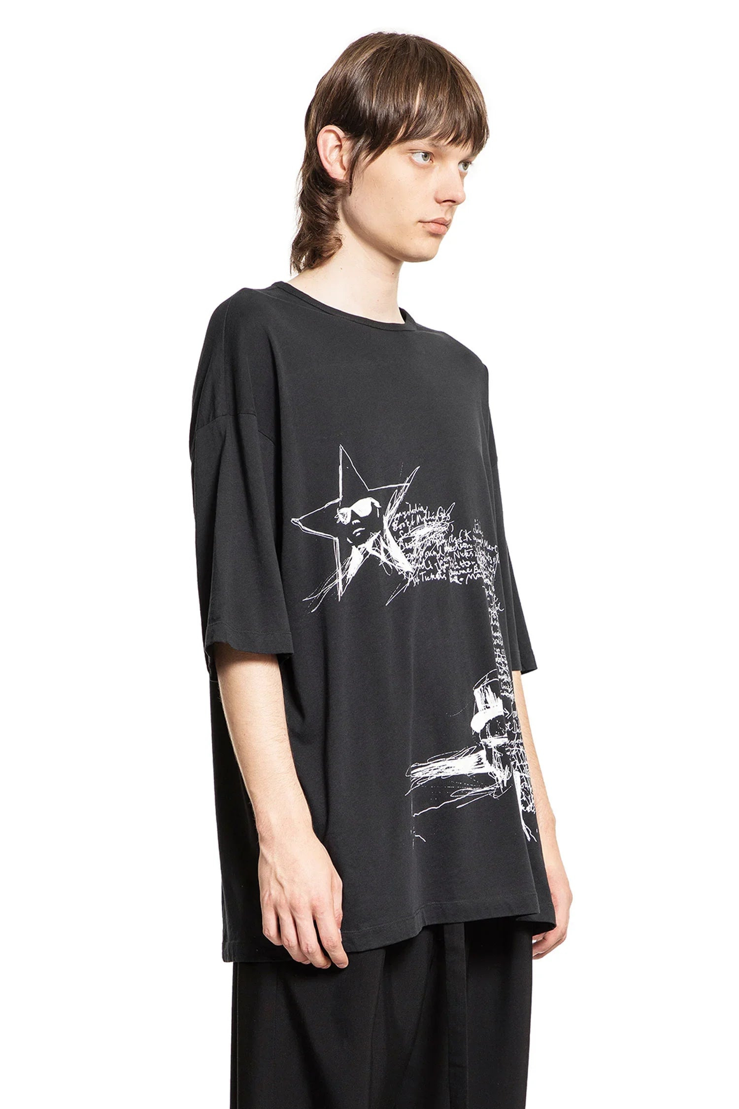 Dieter-Sketchbook-High-Comfort-T-Shirt - 2