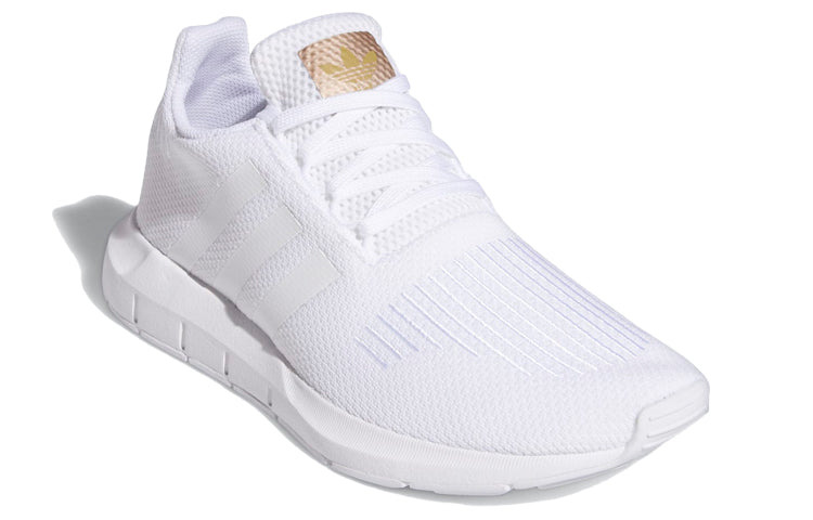 adidas (WMNS) adidas Swift Run 'White Copper Metallic' EG9492