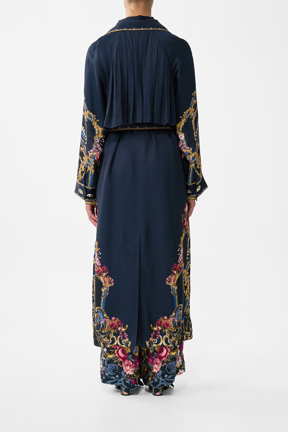 PLEATED BACK TRENCH - 3