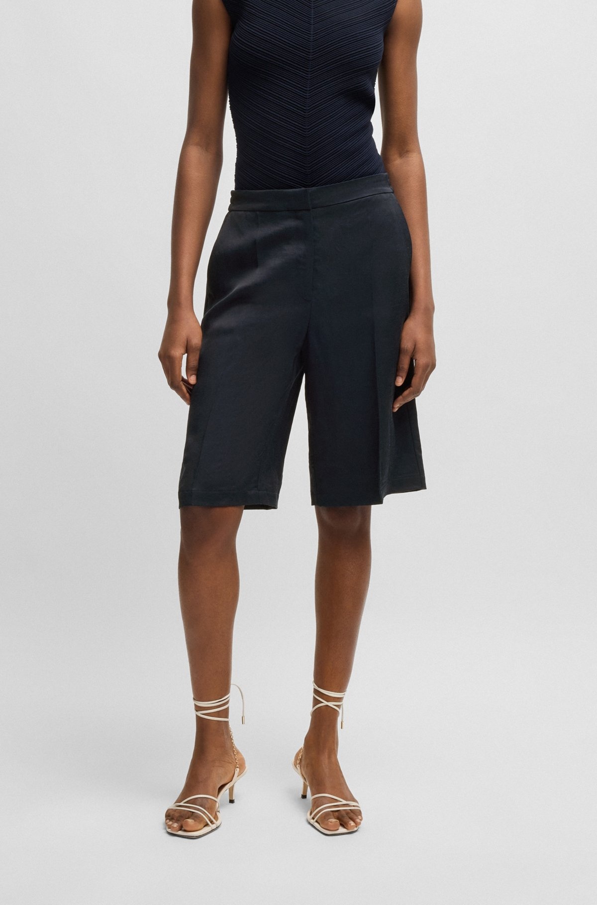 RELAXED-FIT SHORTS WITH WIDE LEG - 2