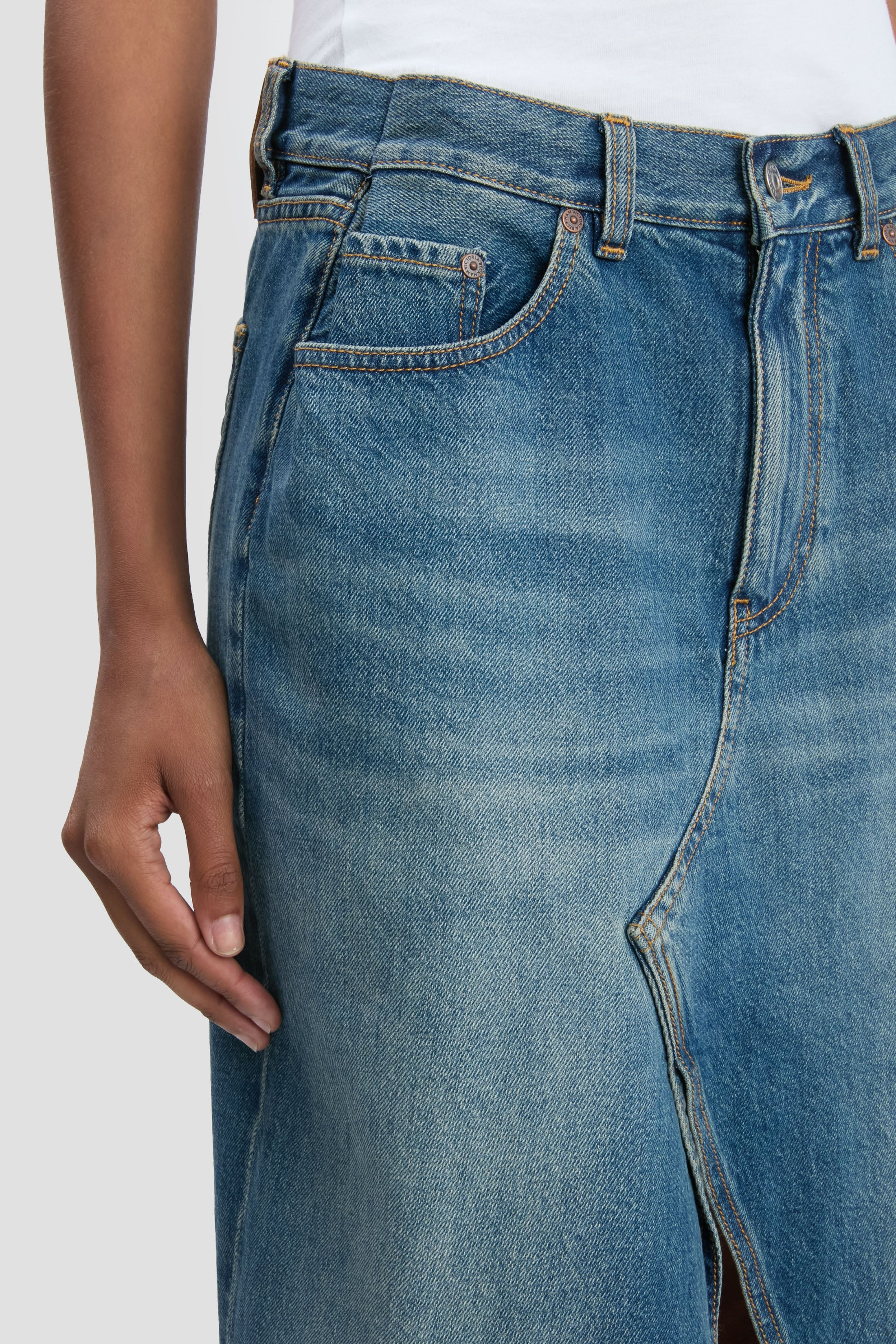 Kick Pocket Denim Skirt In Mid Blue Wash - 4