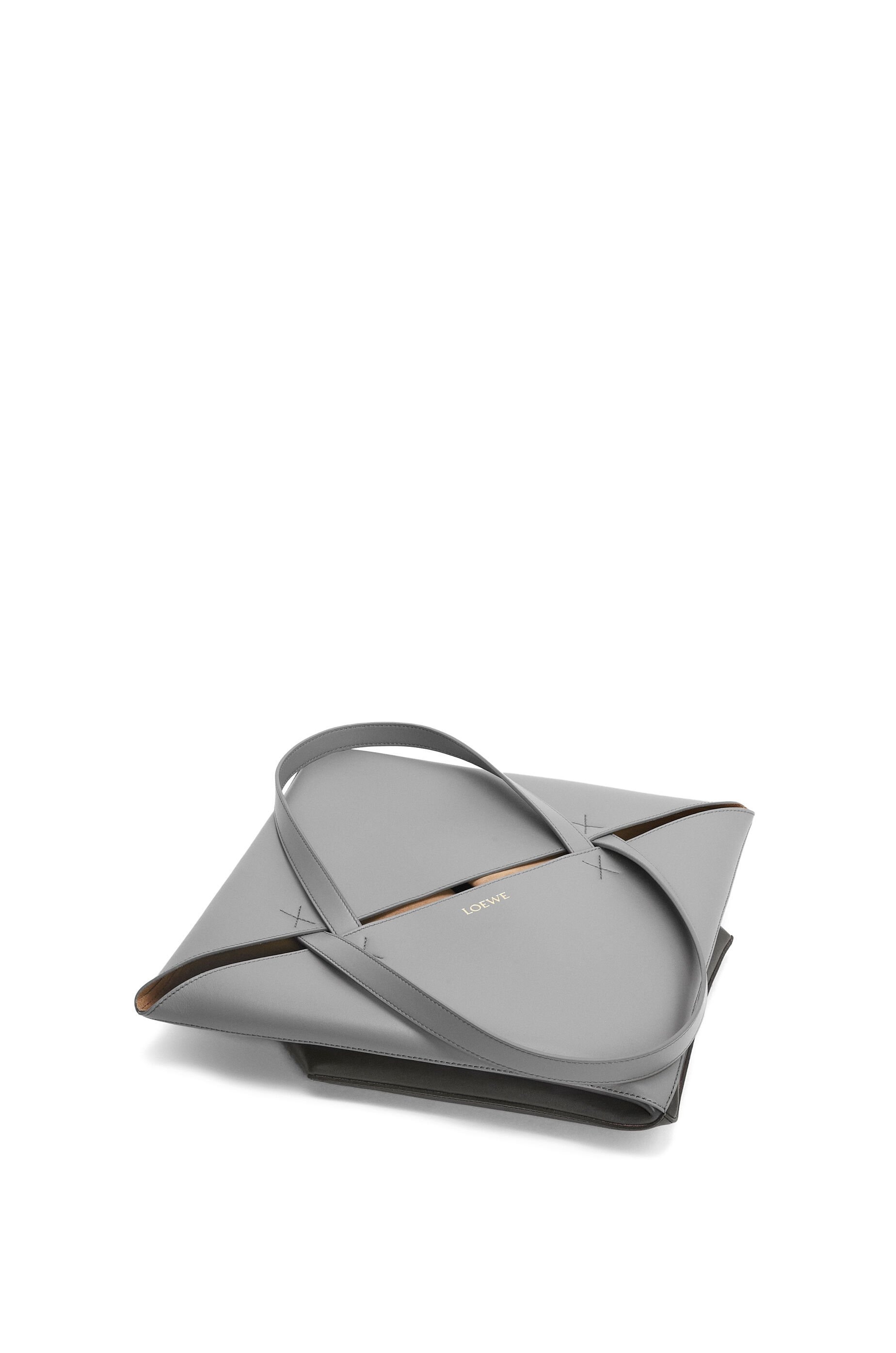 Large Puzzle Fold Tote in shiny calfskin 5