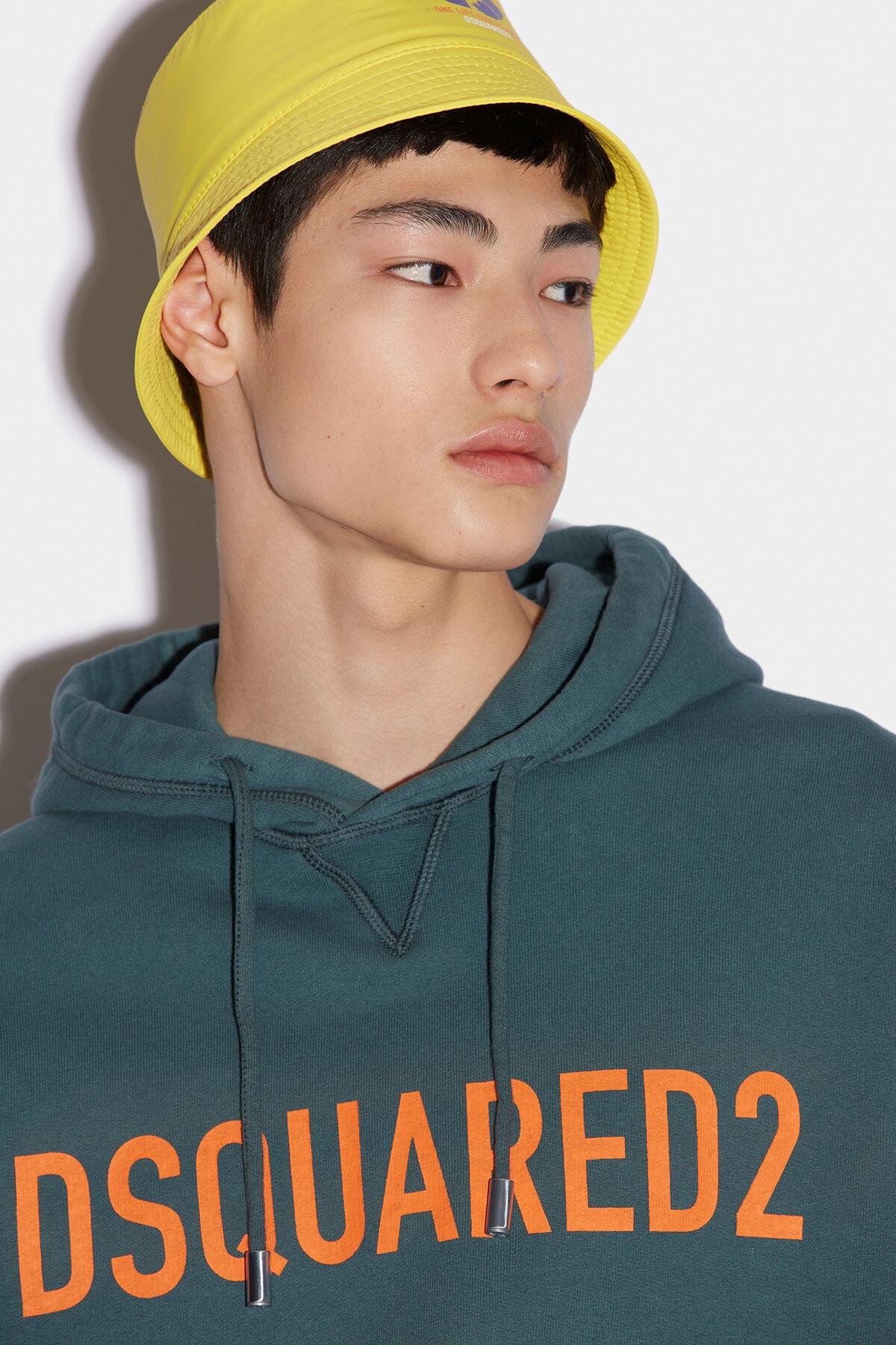 V ONE LIFE ONE PLANET HOODIE - 4