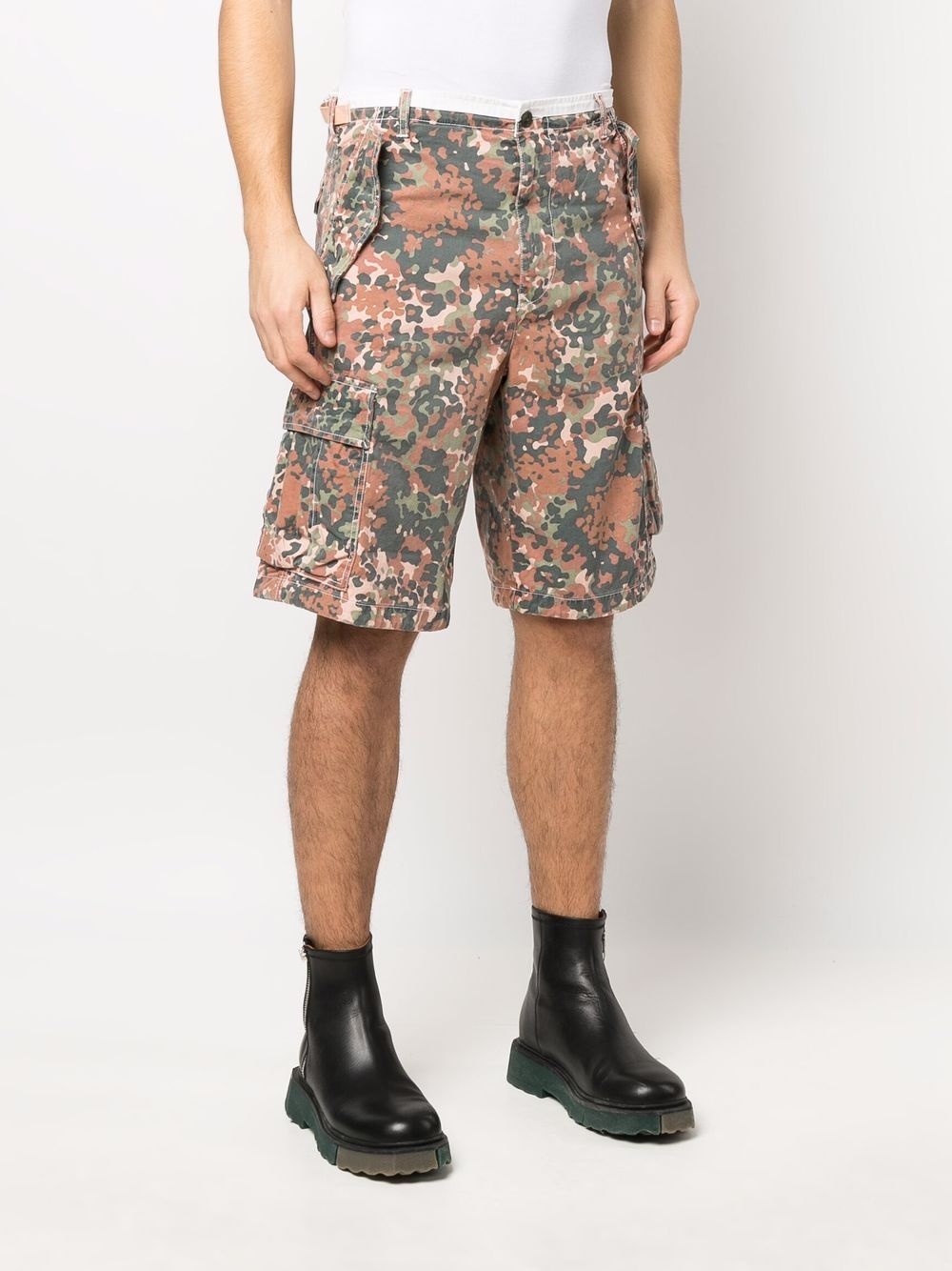 camouflage-print cargo shorts - 3