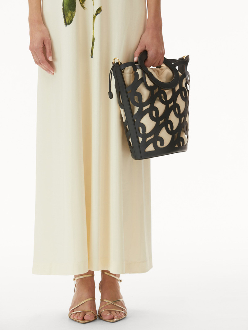 Oscar de la Renta OSCAR CHAIN-LINK LEATHER TOTE outlook