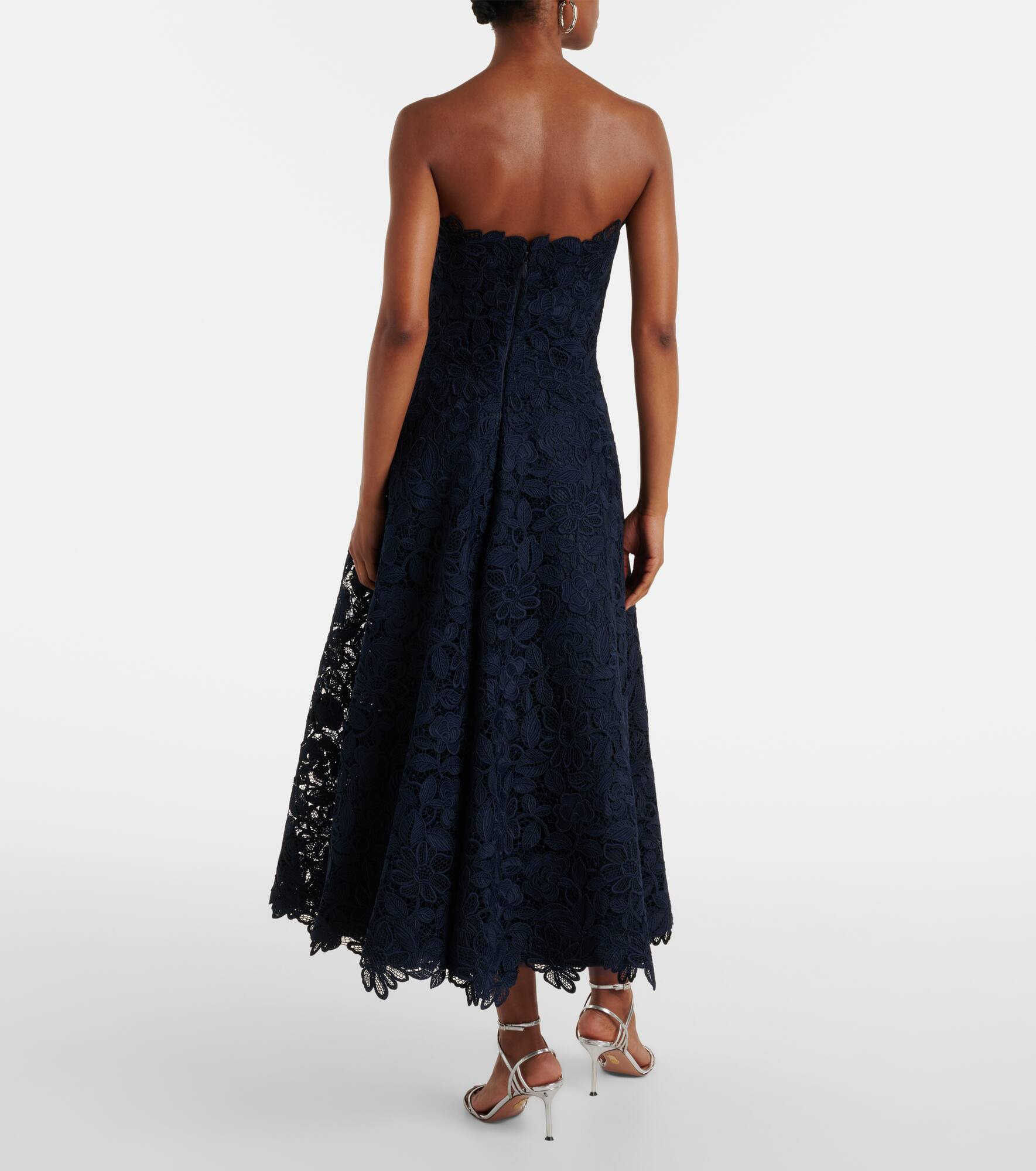 Mariela appliqué lace gown - 3