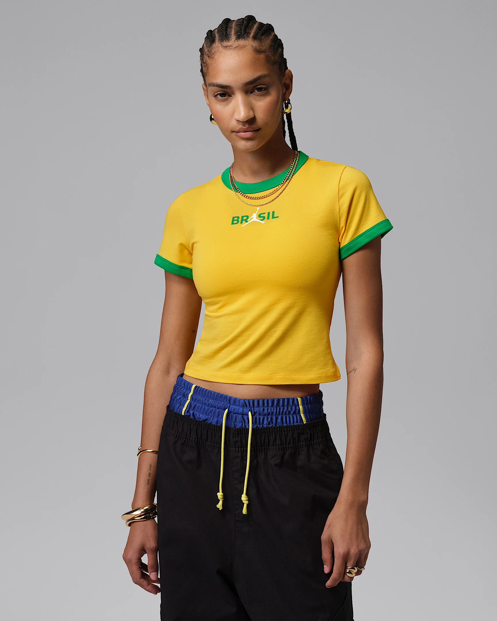 Jordan Women's Graphic Brazil Crewneck Shirt - 1
