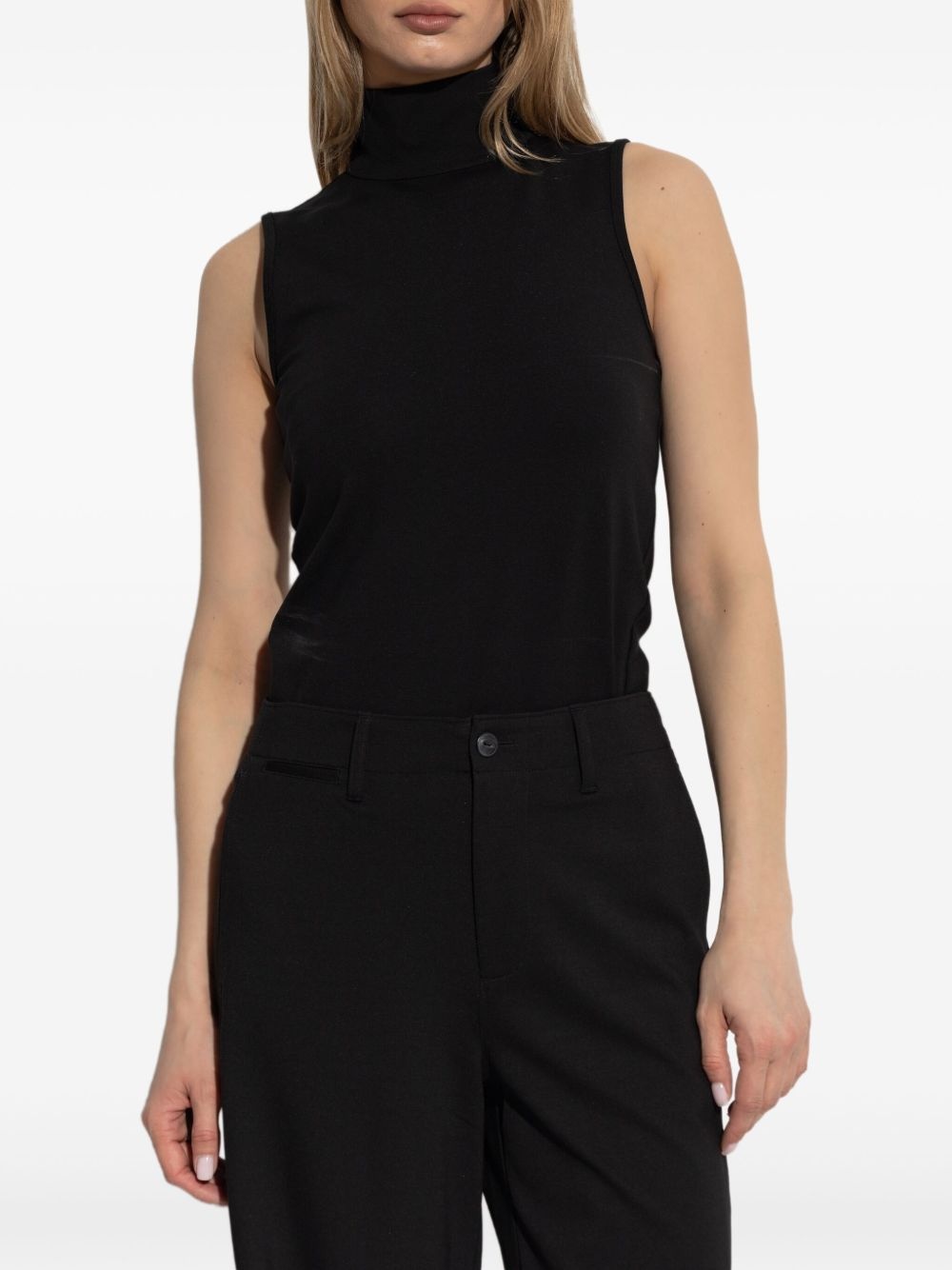sleeveless top - 3