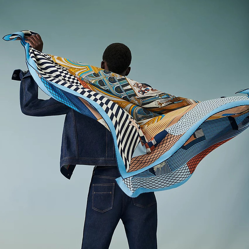 Hermès Grand Theatre Nouveau shawl 140 outlook