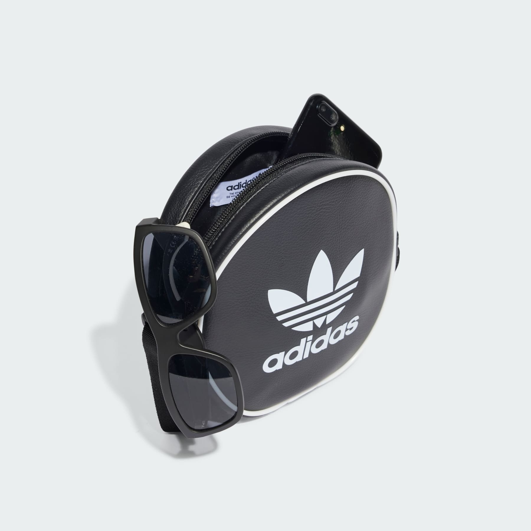 adidas Adicolor Classic Round Bag | REVERSIBLE