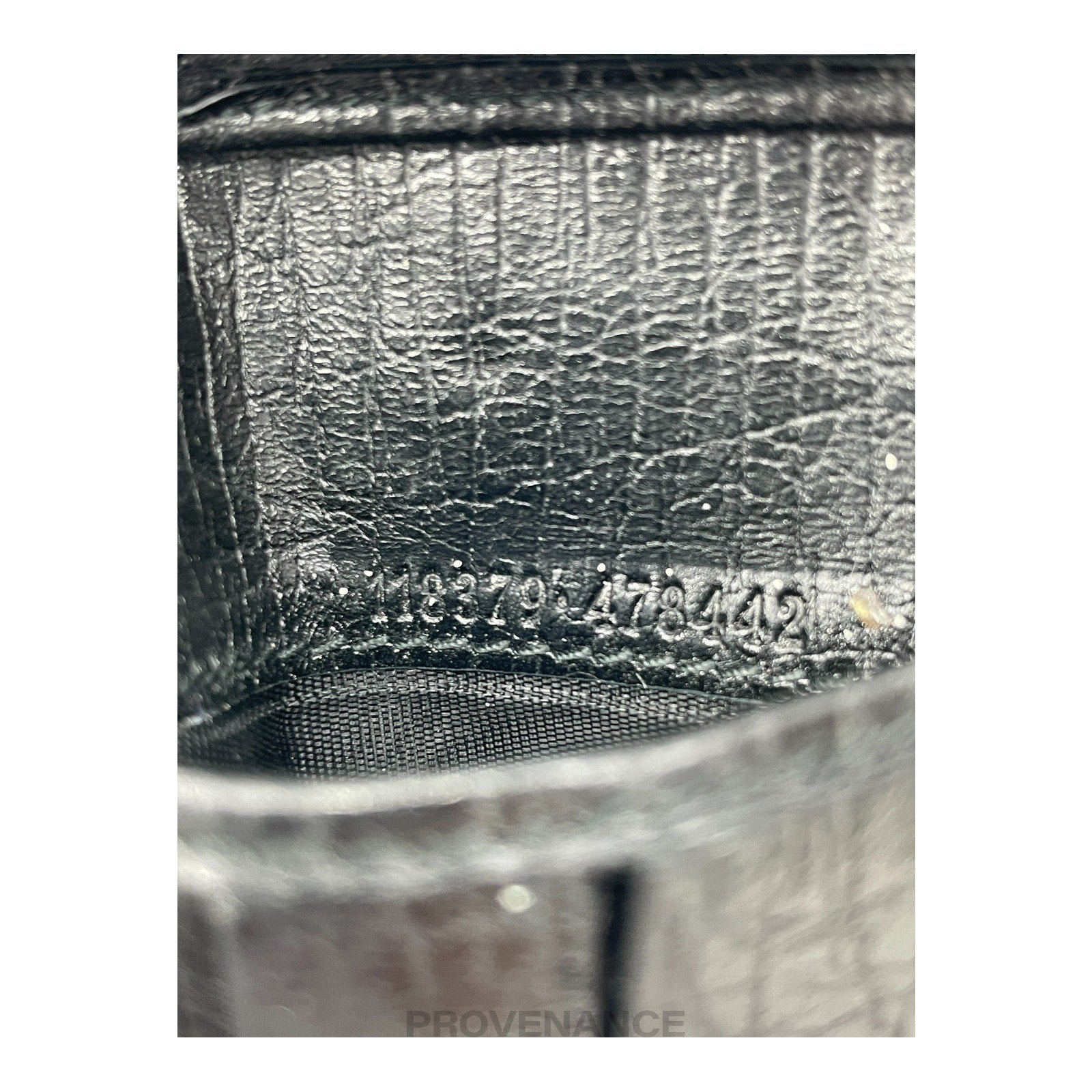 Gucci GG Supreme Bifold Wallet - Black - 9