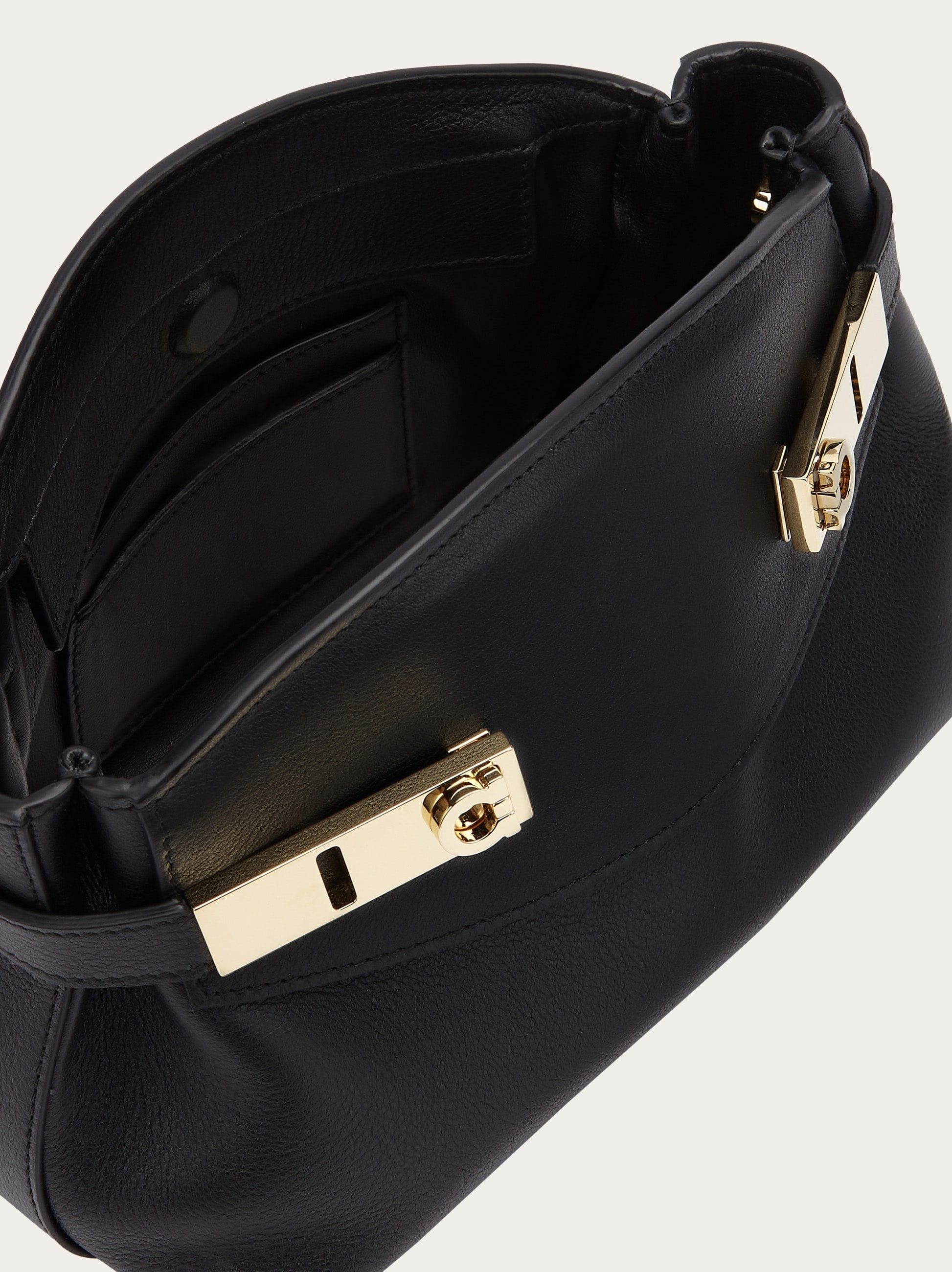 Hug crossbody bag - 6